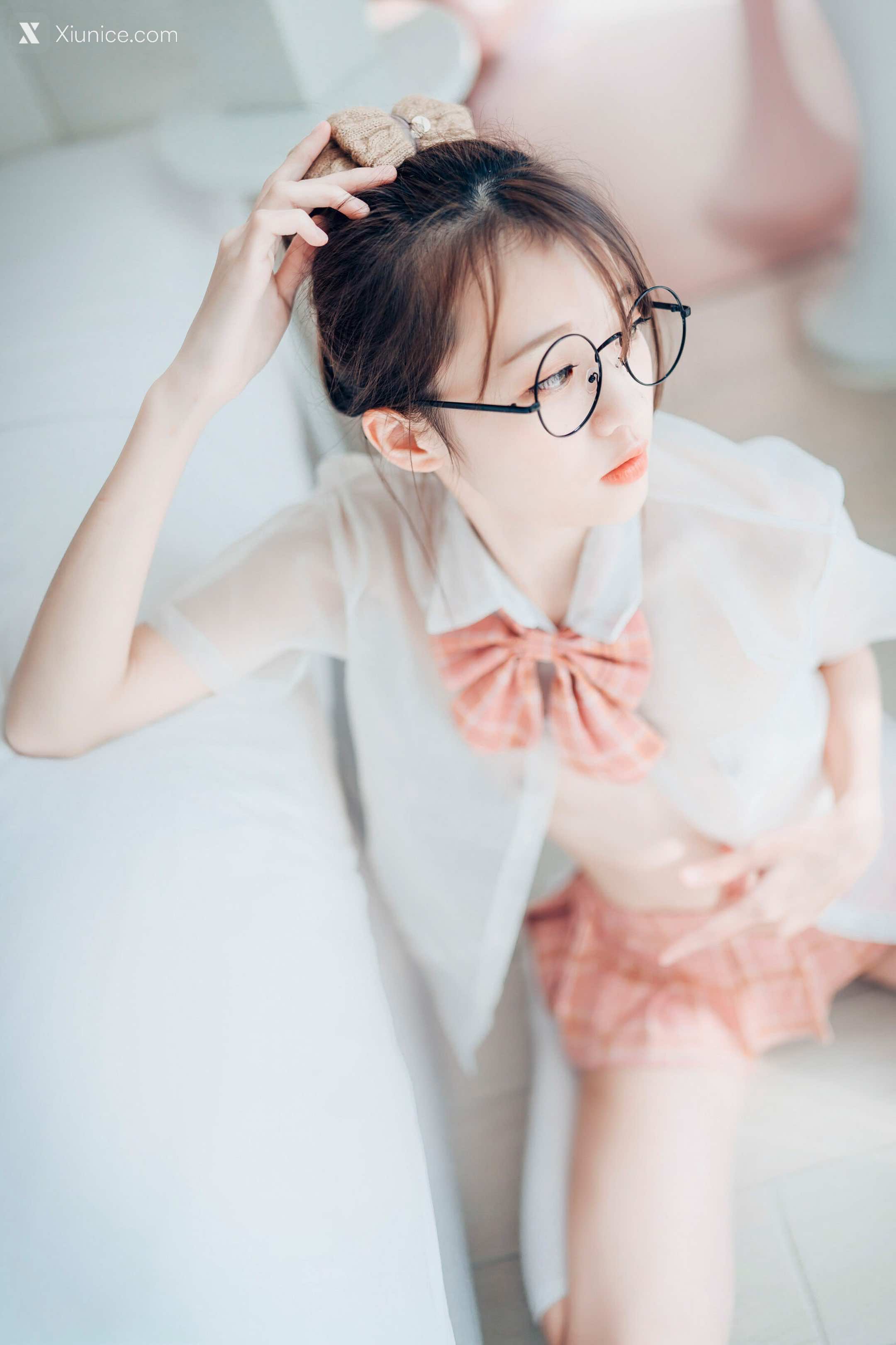 JVID – 妍妍 Angel – 女孩在trasmart制服與眼鏡 第25张