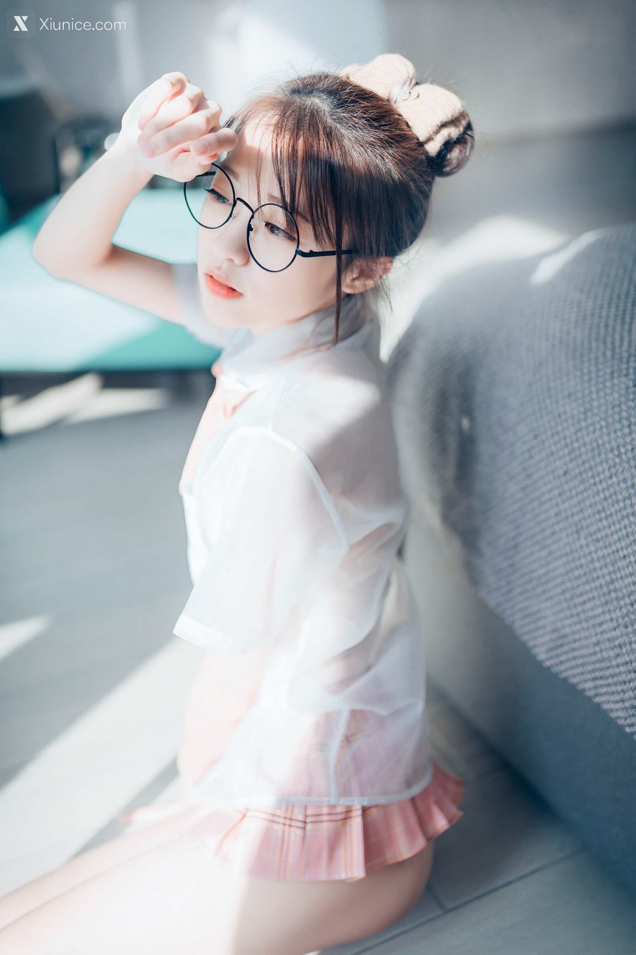 JVID – 妍妍 Angel – 女孩在trasmart制服與眼鏡 第11张