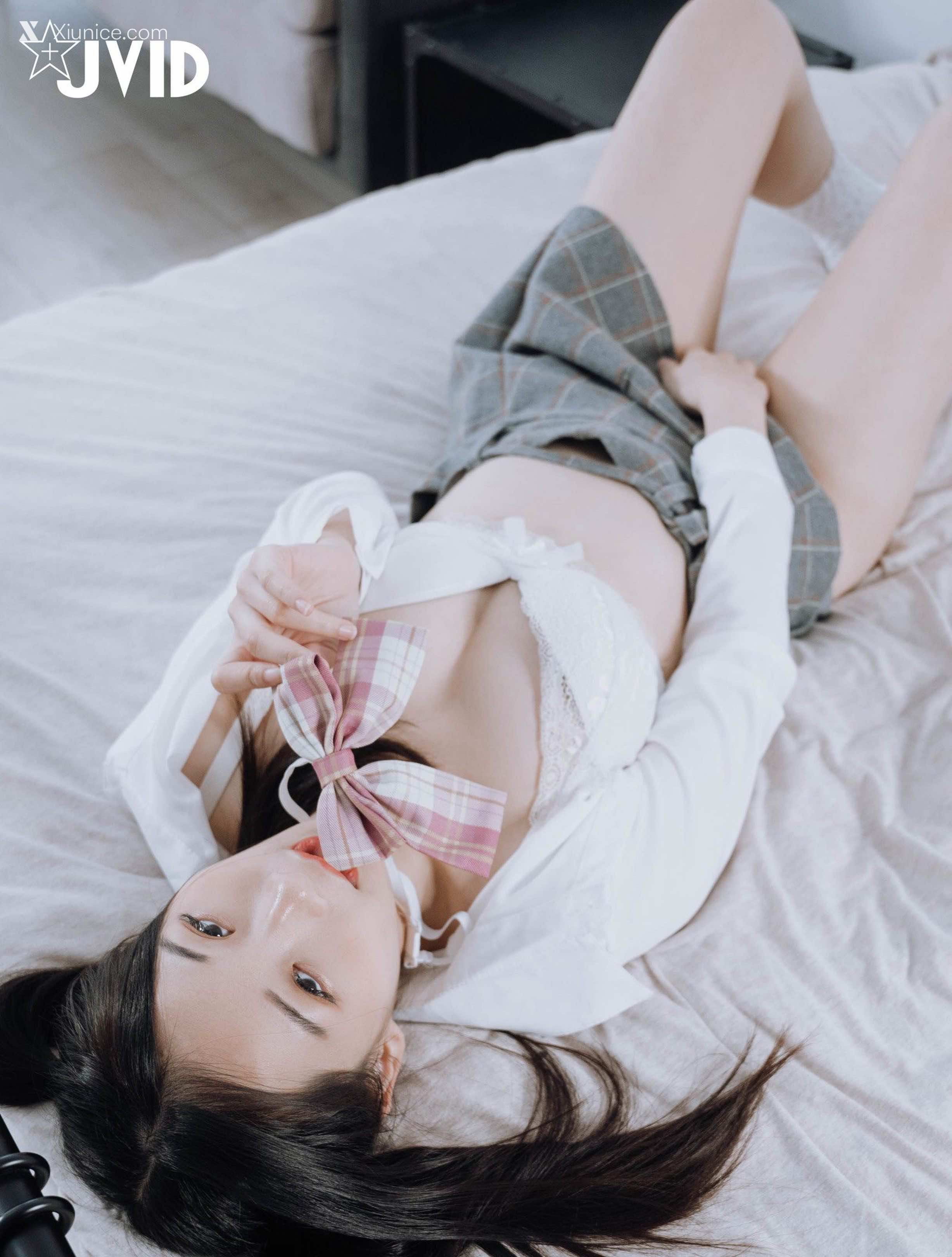 JVID – 婕咪 Juice – 雙馬尾制服女孩 第39张