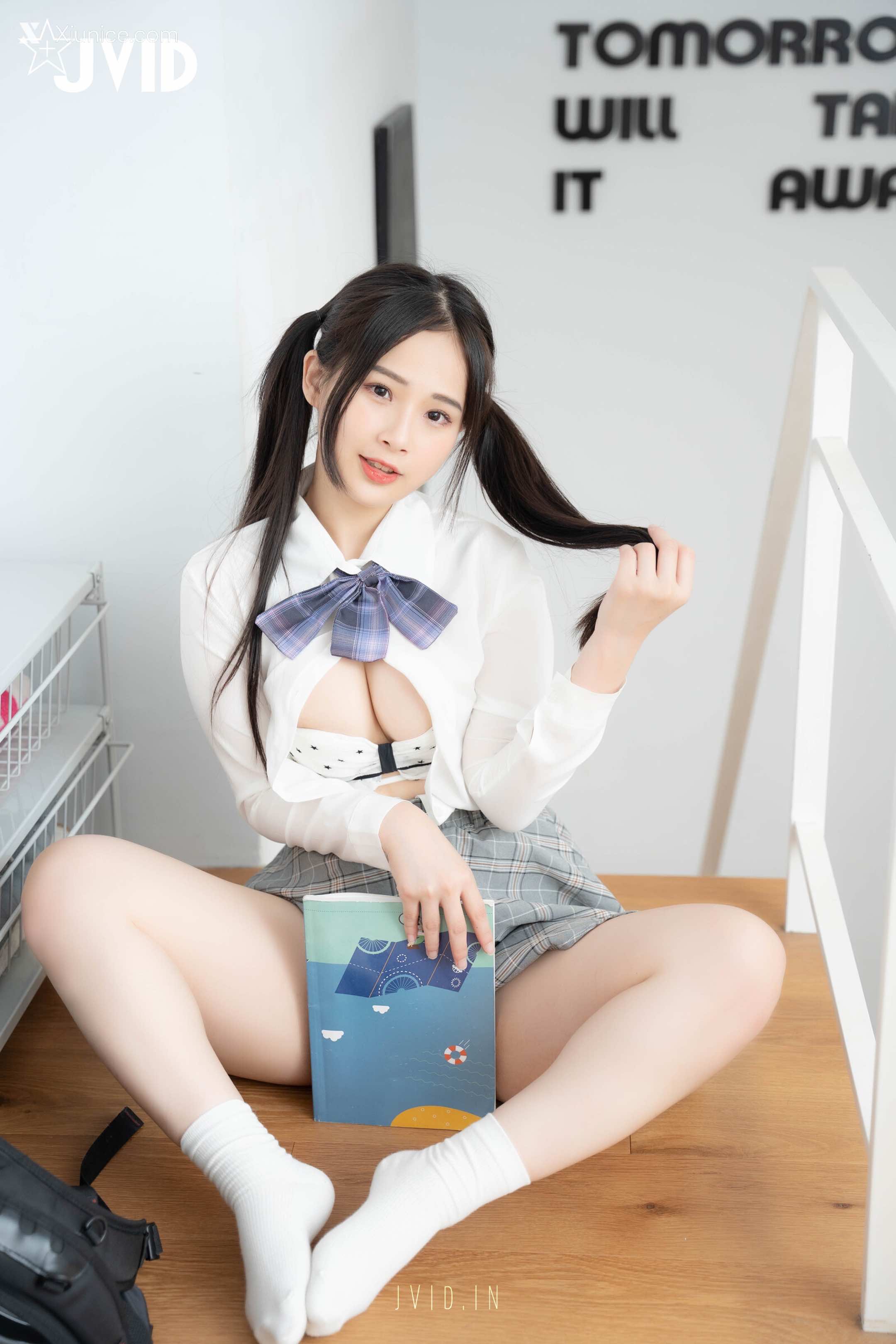 JVID – 婕咪-Jucie-Extra Lessons 第15张
