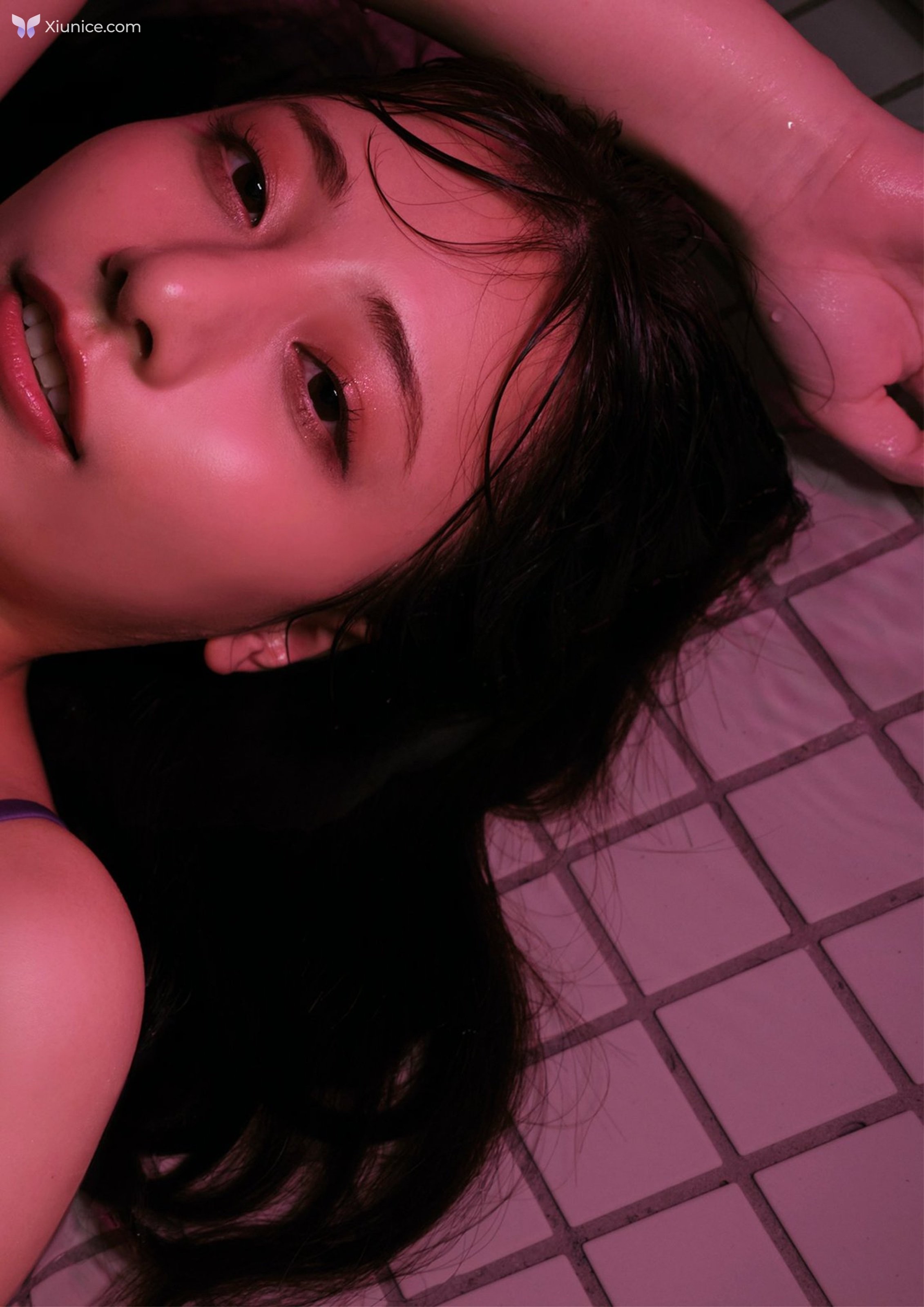 Yuka Suzuki ユカススキ – BUBKAテシタル写真集 W-DAY on the floor 第89张