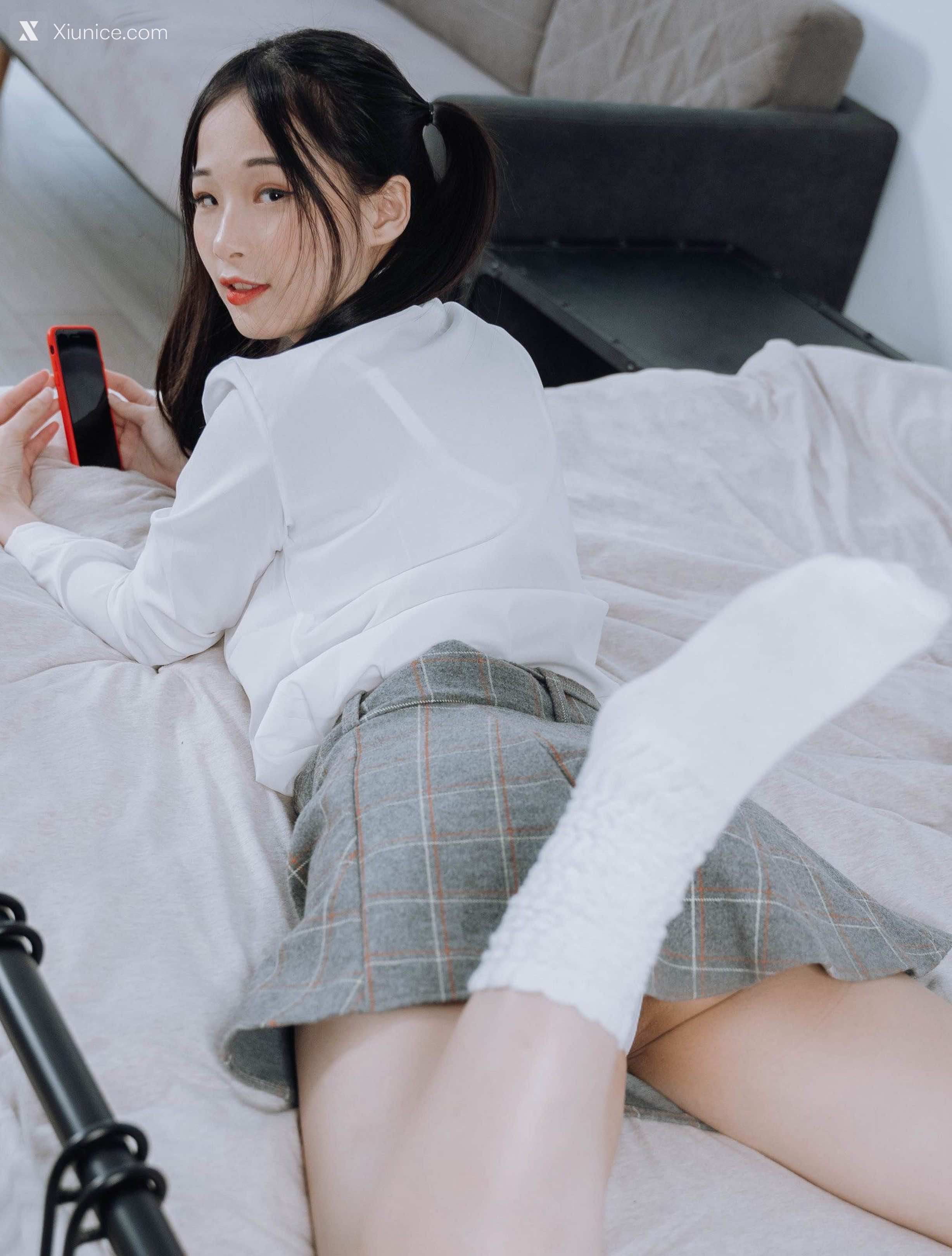 JVID – 婕咪 Juice – 雙馬尾制服女孩 第32张