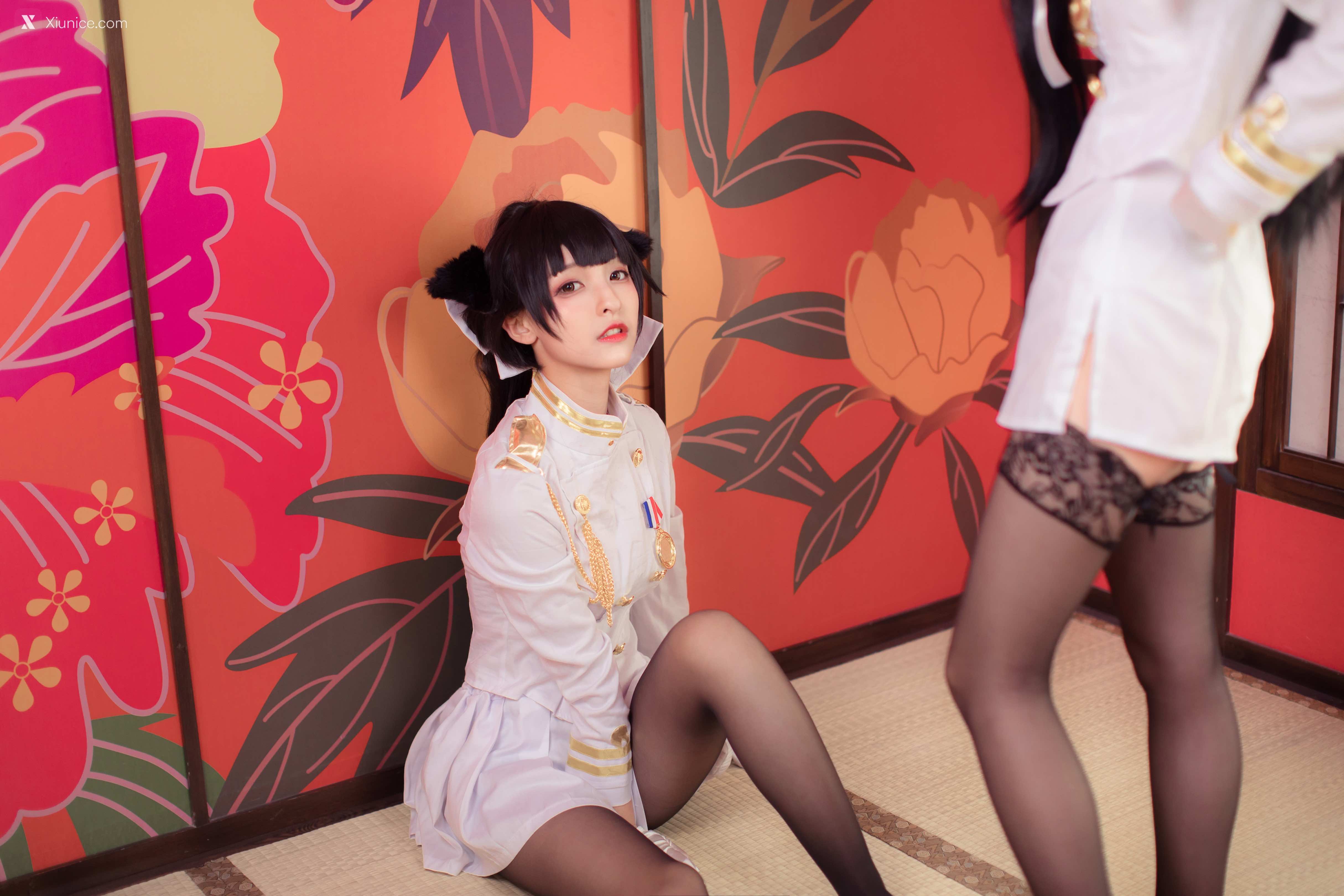 Coser@神楽坂真冬 Vol.000 指揮官は忙しいですから…! 第1张