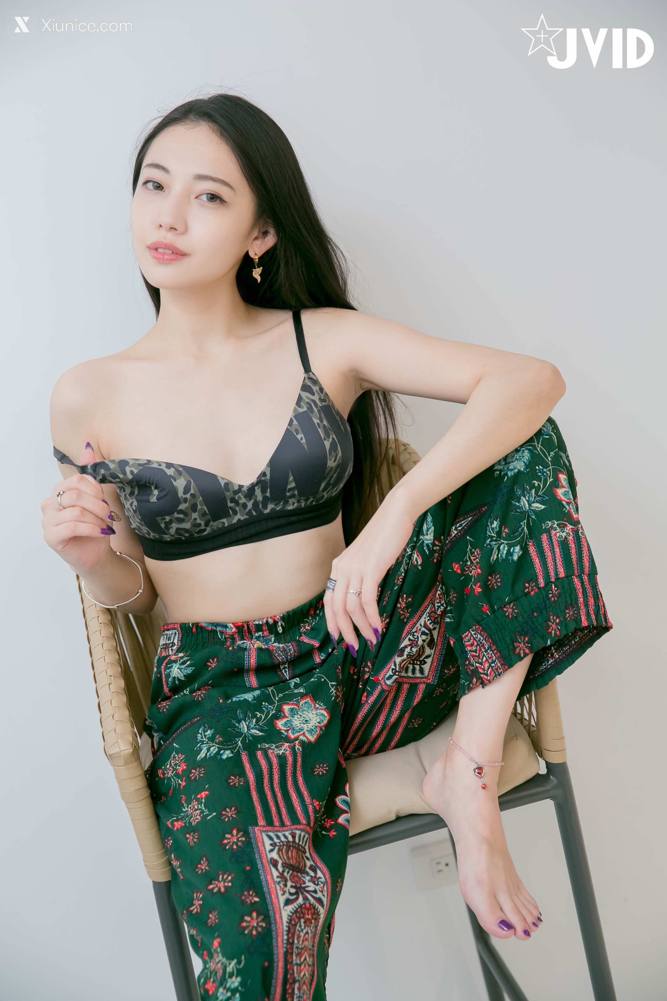 JVID – 夏暮光 – 私底下穿著就讓人喜歡的性格美女 第64张