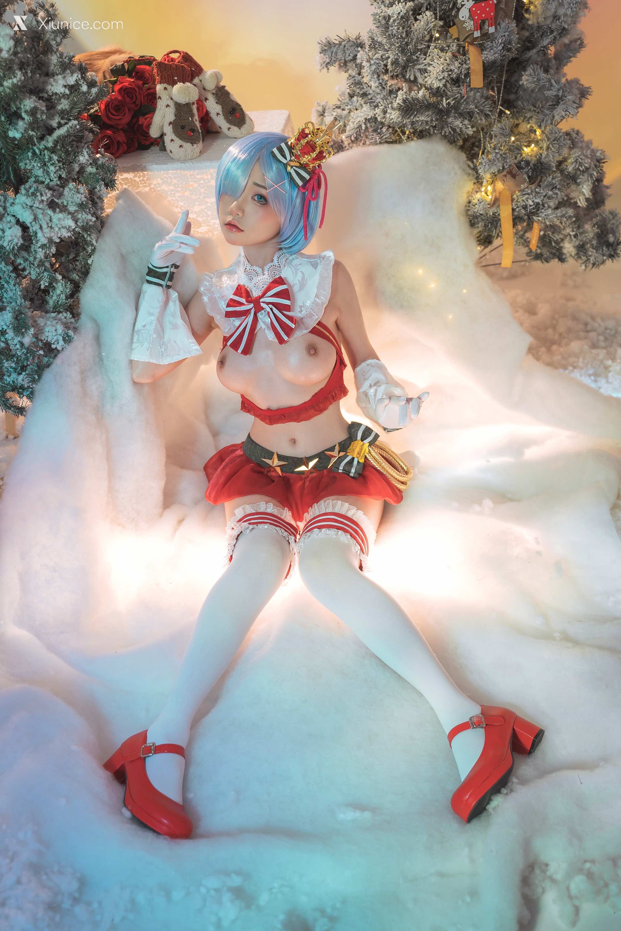 Coser@爆机少女喵小吉 (Nekokoyoshi) Christmas Begins 第1张