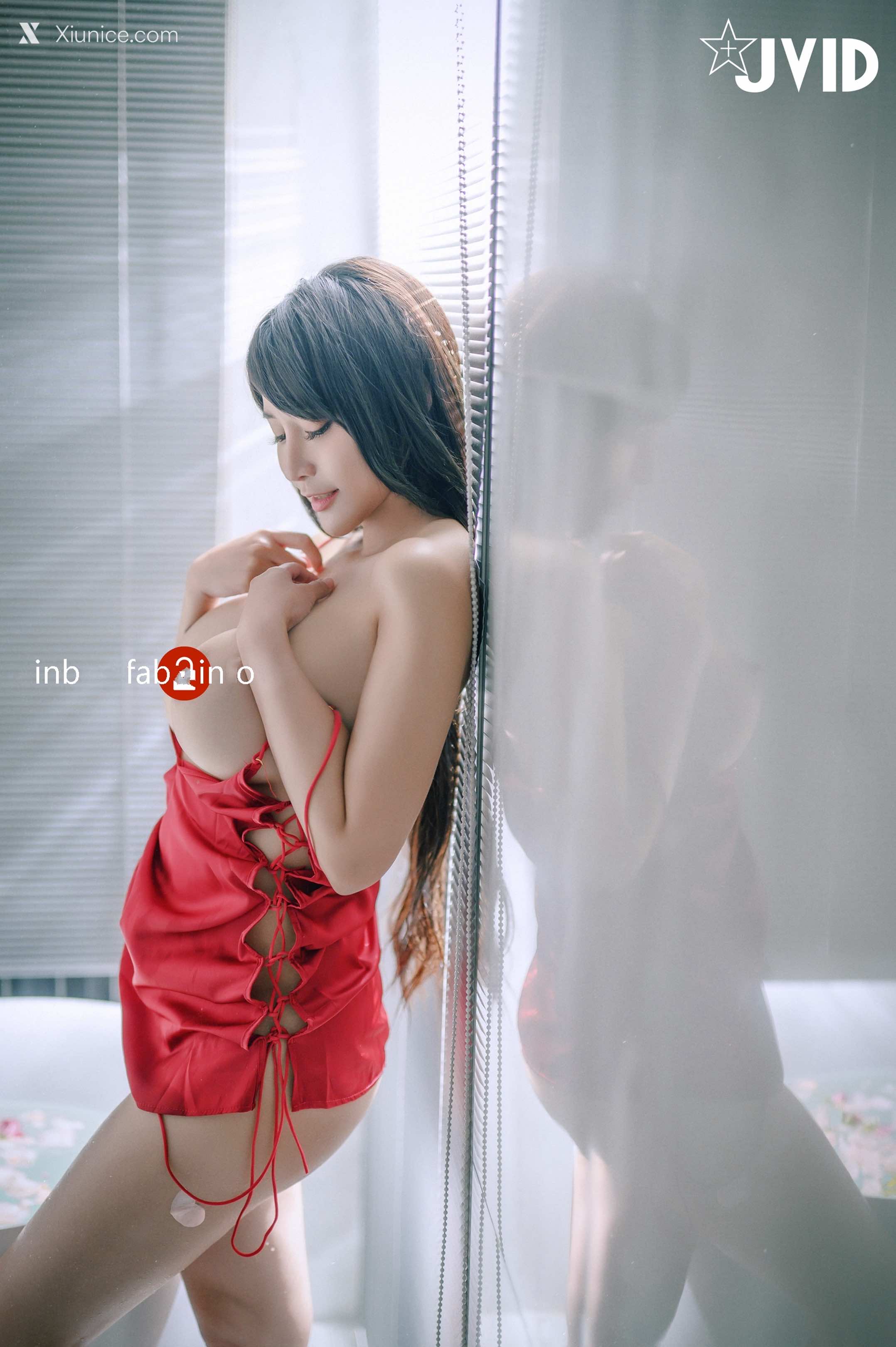 JVID – Lele x 果寶寶 -The female president and the little secretary 第15张