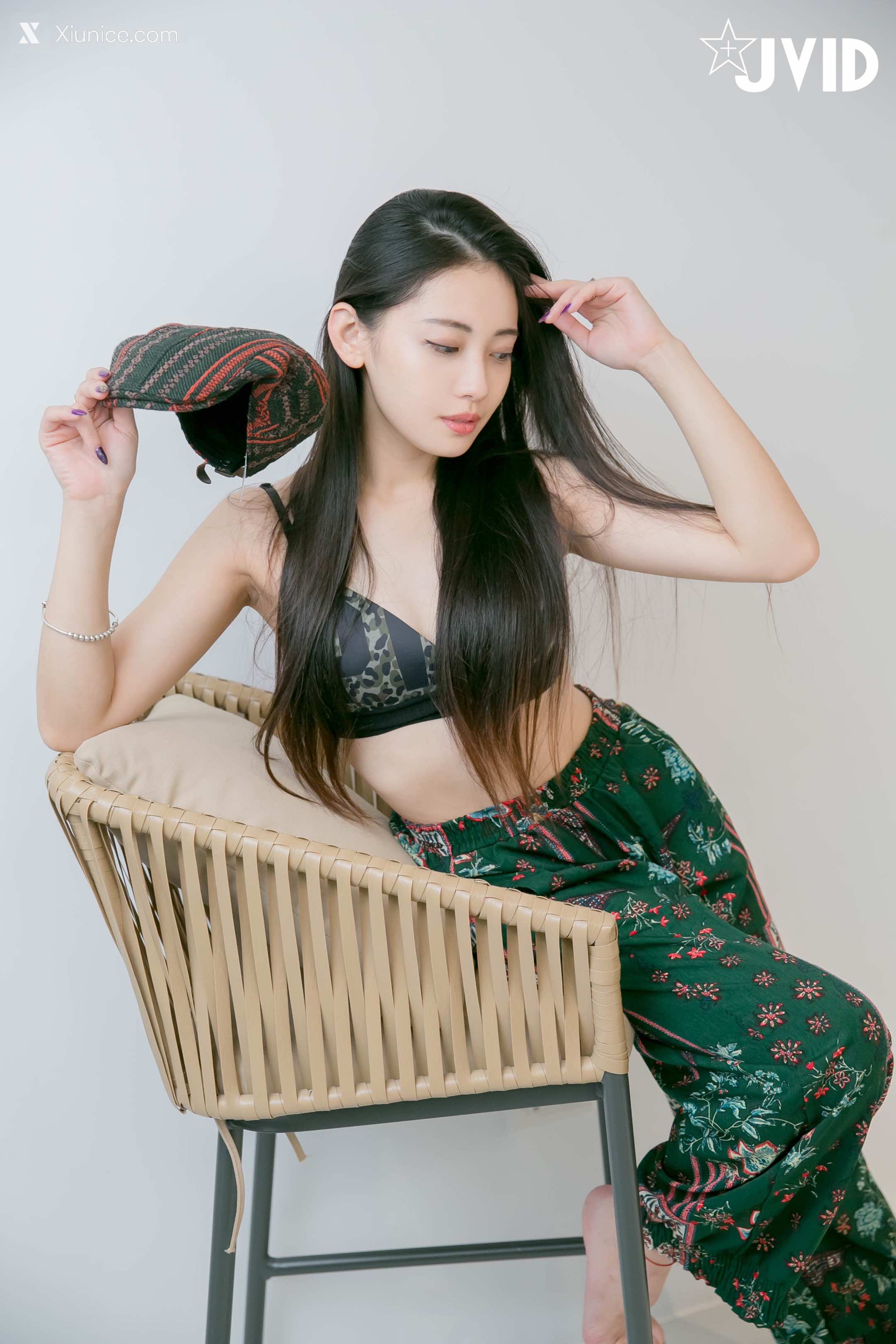 JVID – 夏暮光 – 私底下穿著就讓人喜歡的性格美女 第80张