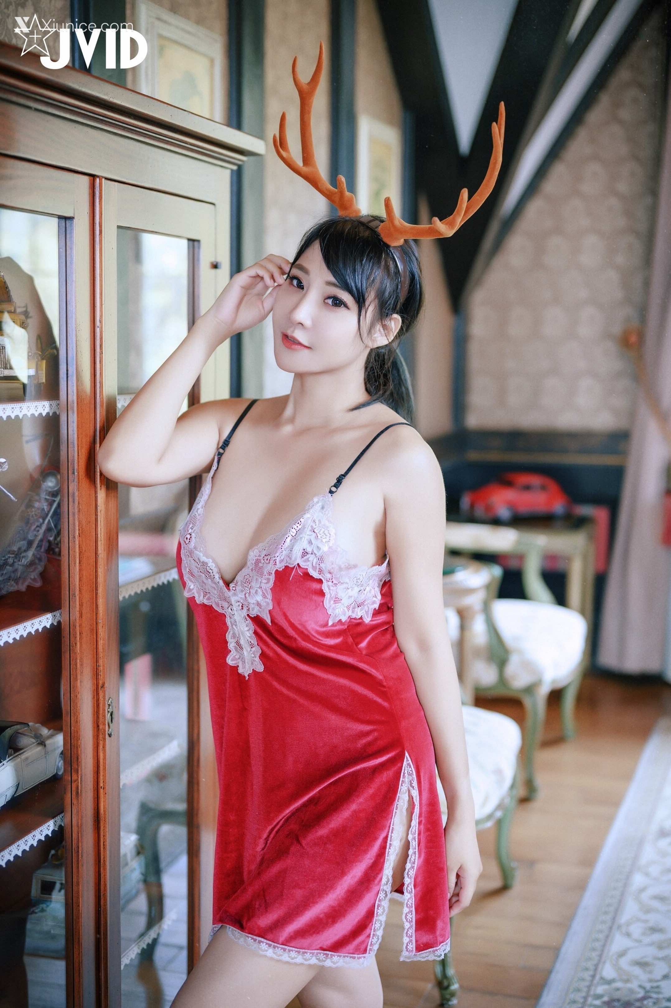 JVID – Lele 樂樂 – Sexy Girl of Santa 第25张