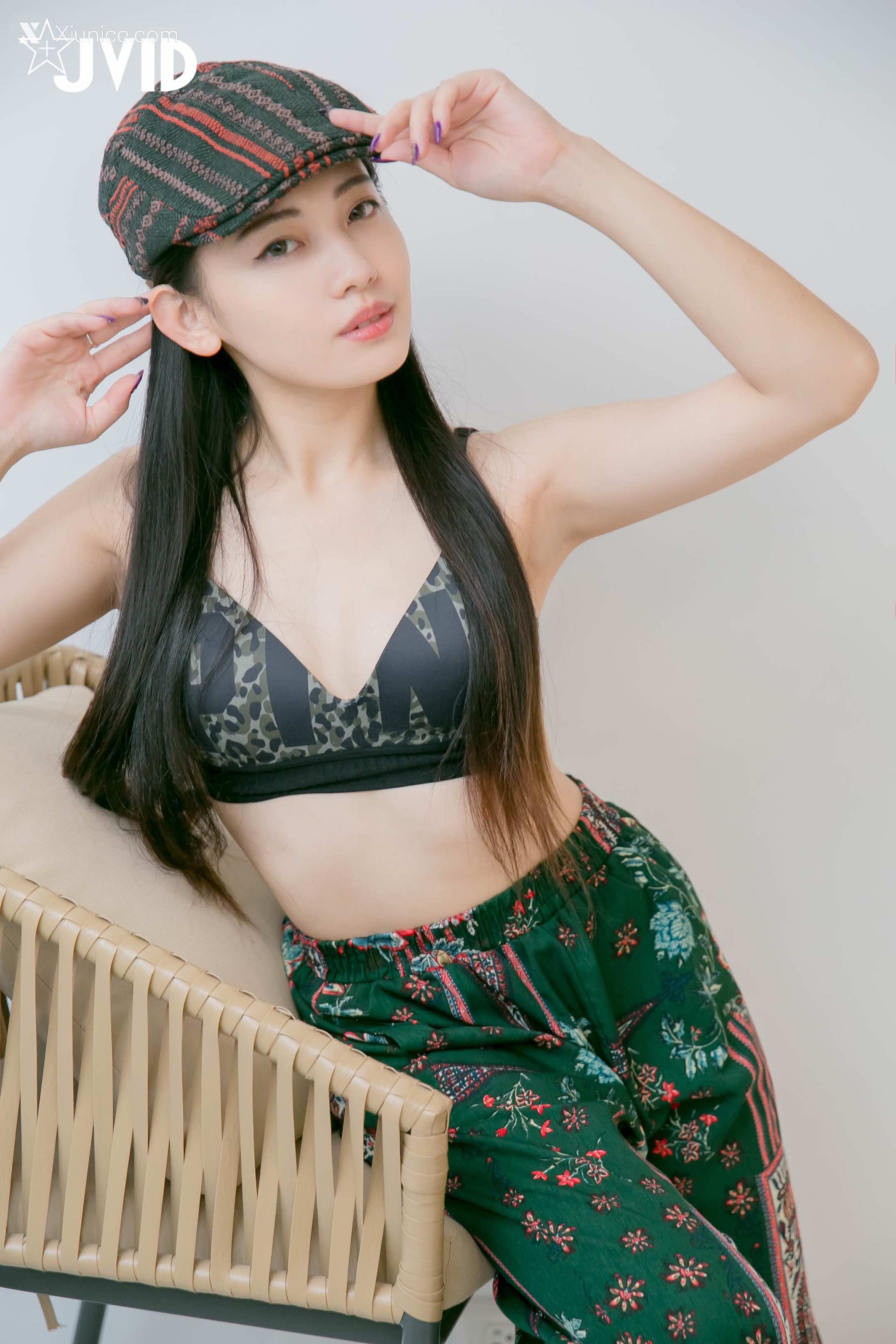 JVID – 夏暮光 – 私底下穿著就讓人喜歡的性格美女 第79张