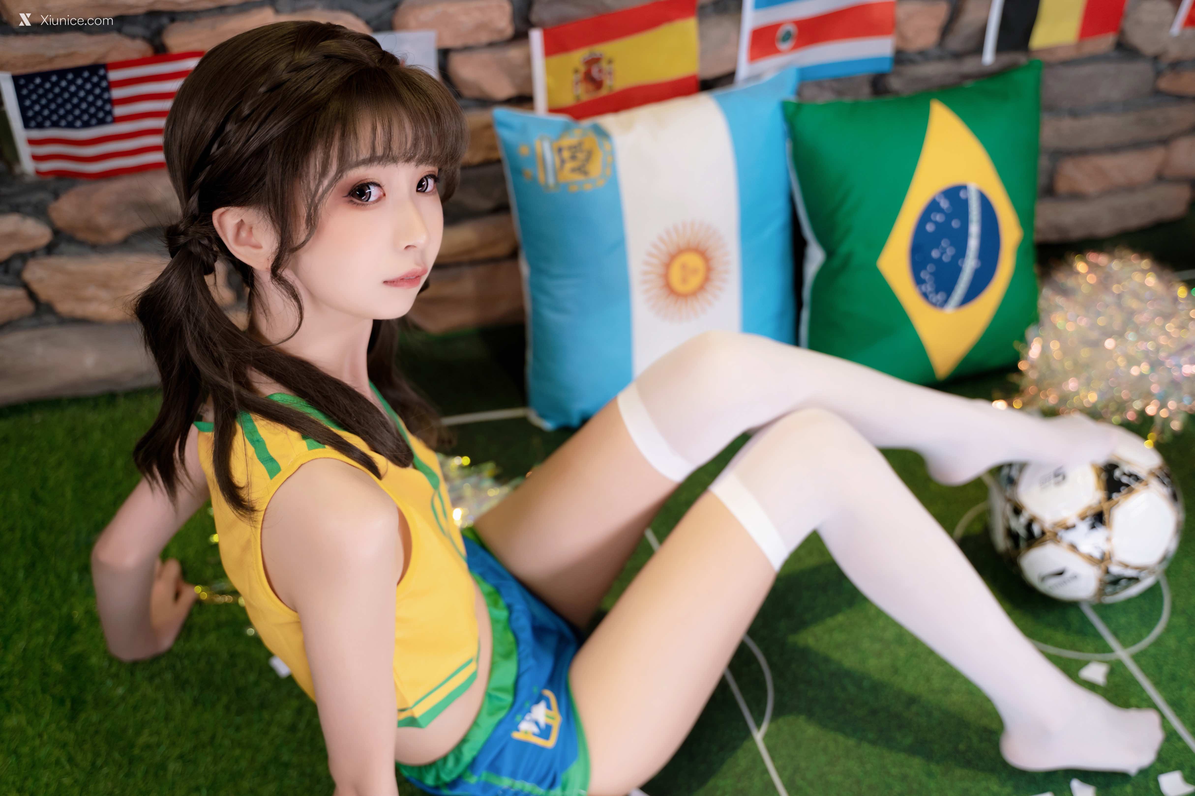 Coser@爆机少女喵小吉 (Nekokoyoshi) & 金鱼kinngyo – 足球宝贝 第20张