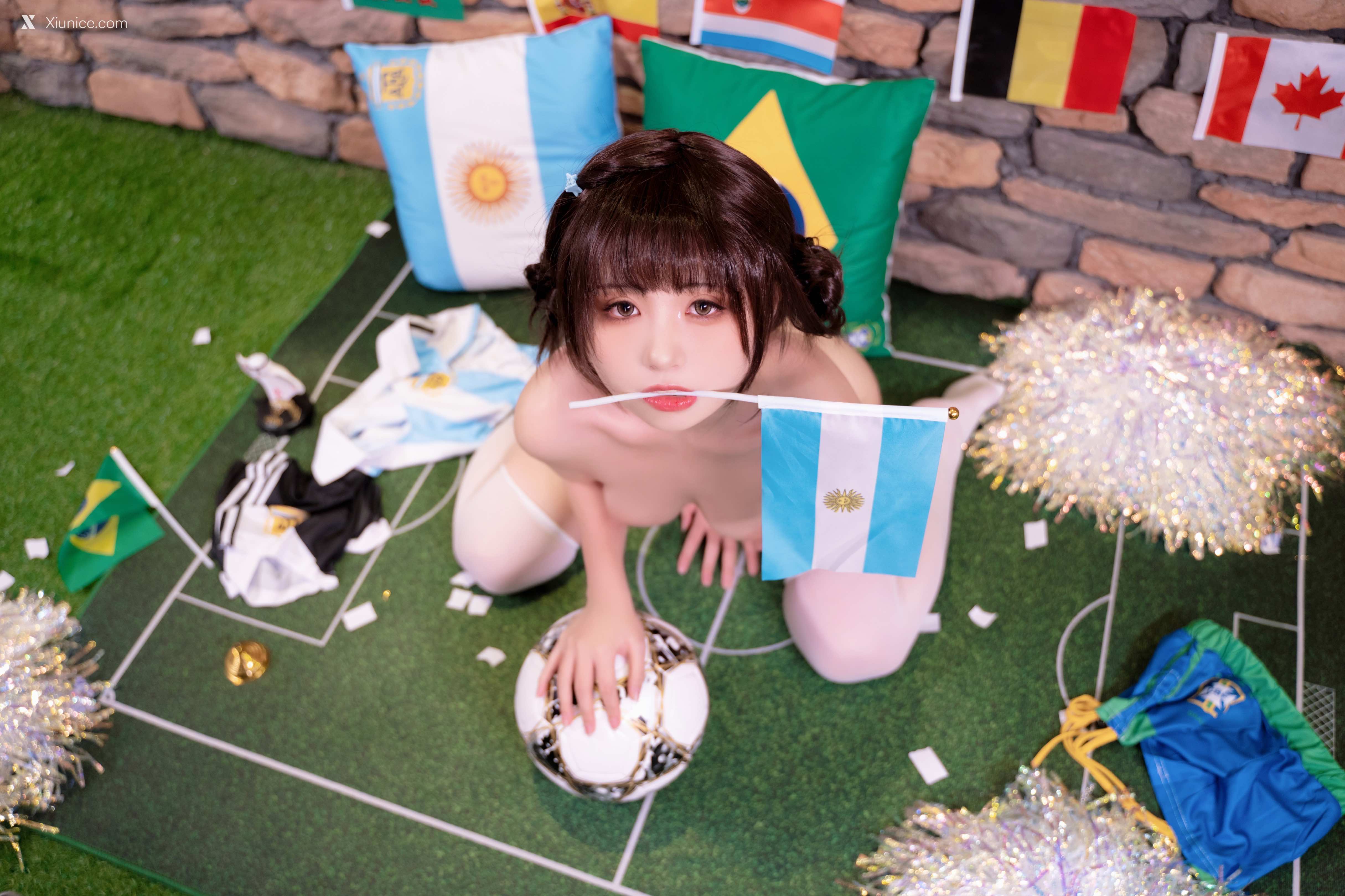 Coser@爆机少女喵小吉 (Nekokoyoshi) & 金鱼kinngyo – 足球宝贝 第65张