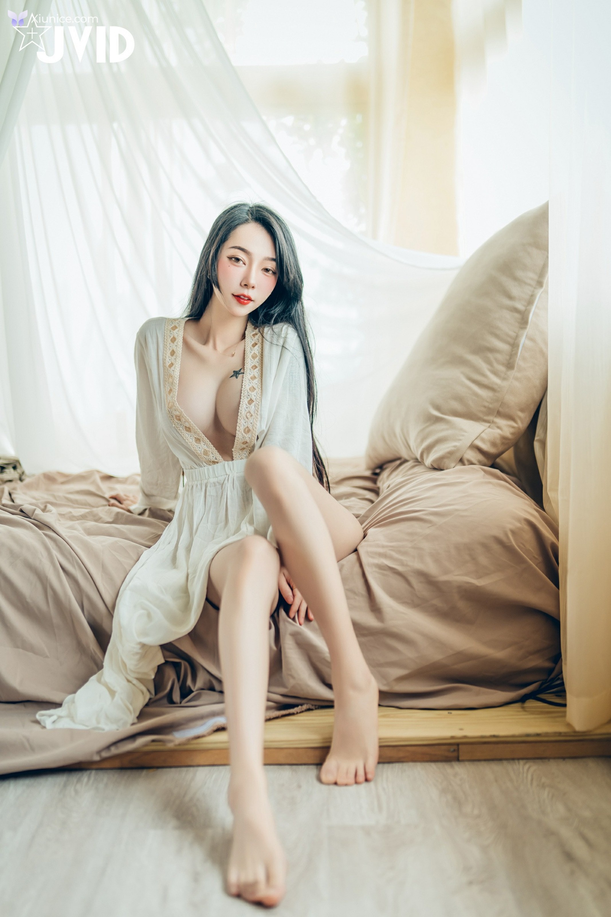 JVID 飄飄哥 – 巨乳飄飄女神精心打造的誠意寫真動漫般的完美身材還有超可愛的神祕客串喔 第155张