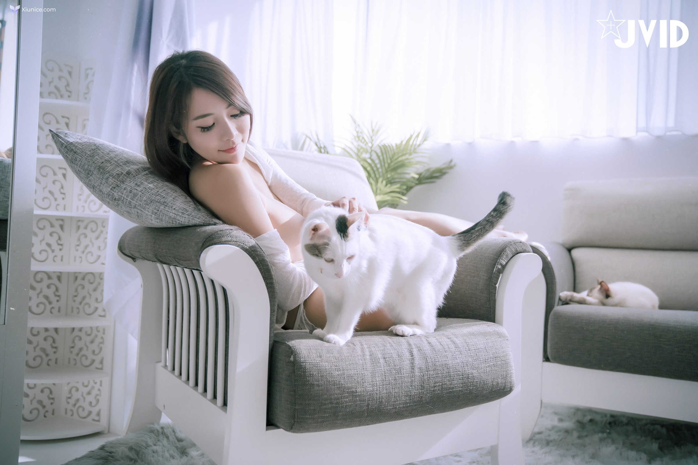 JVID Lele 樂樂 – 美巨乳樂樂最新力作性感晨光等你一起來滾床 第72张