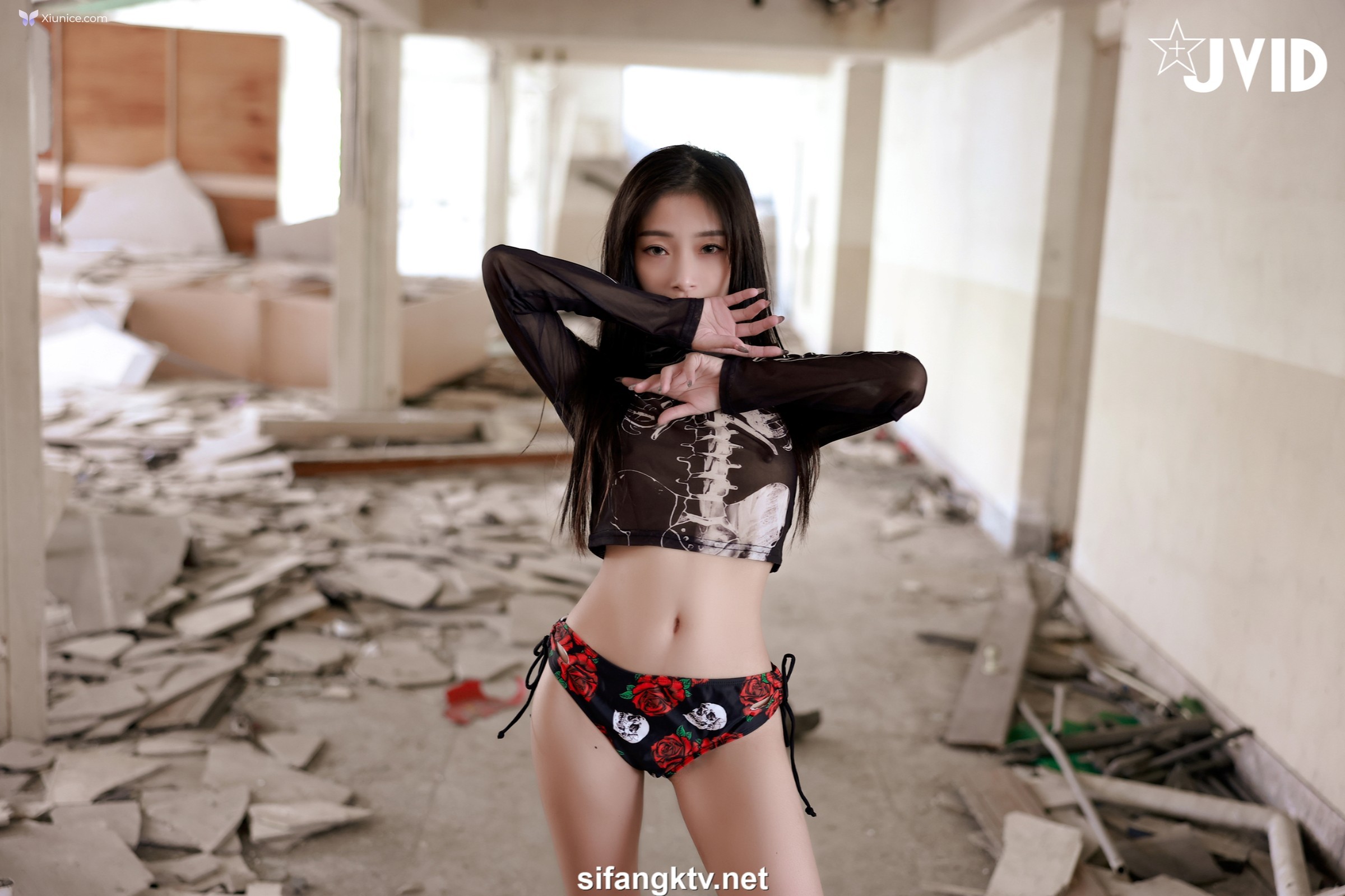 JVID 小隻馬霓霓 – 廢墟開趴一絲不掛性感調皮誘惑全裸無碼尺度毫無保留全解放 第79张