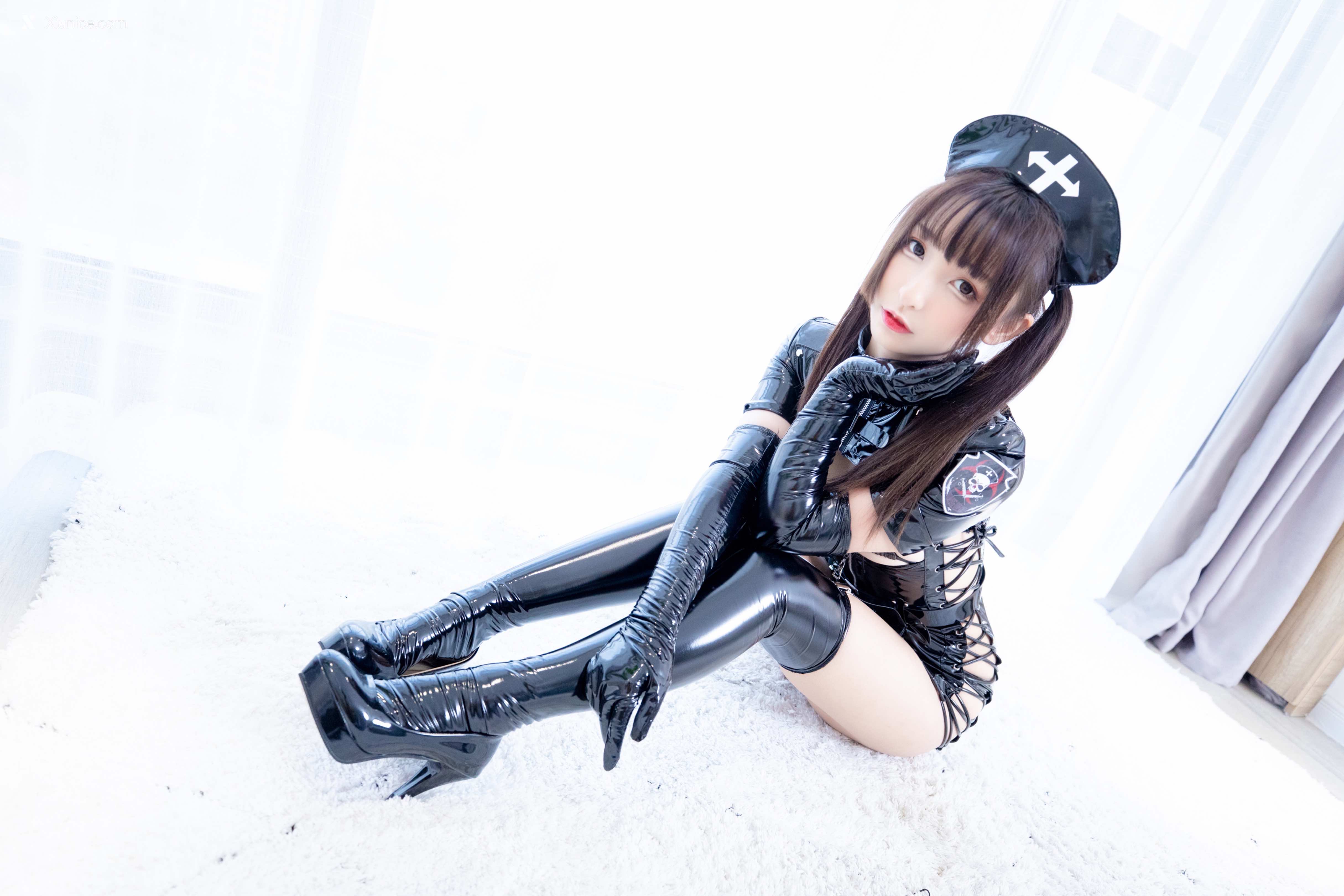 Coser@神楽坂真冬 Vol.052 电子相册-暗黑护士《空気なし》 第31张