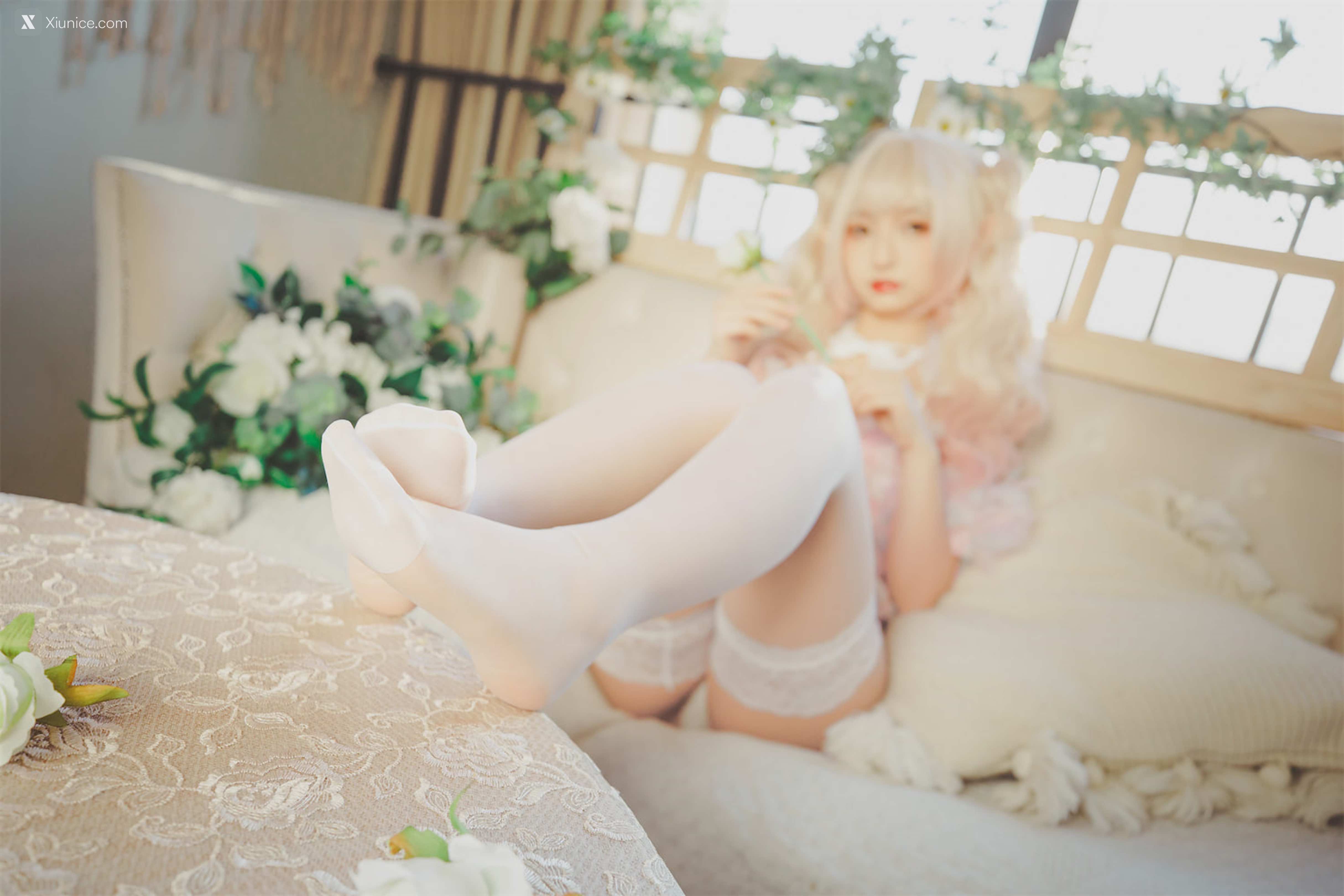 Coser@神楽坂真冬 Vol.082 绝对企画-黑白丝《柔らかい永遠》 第21张