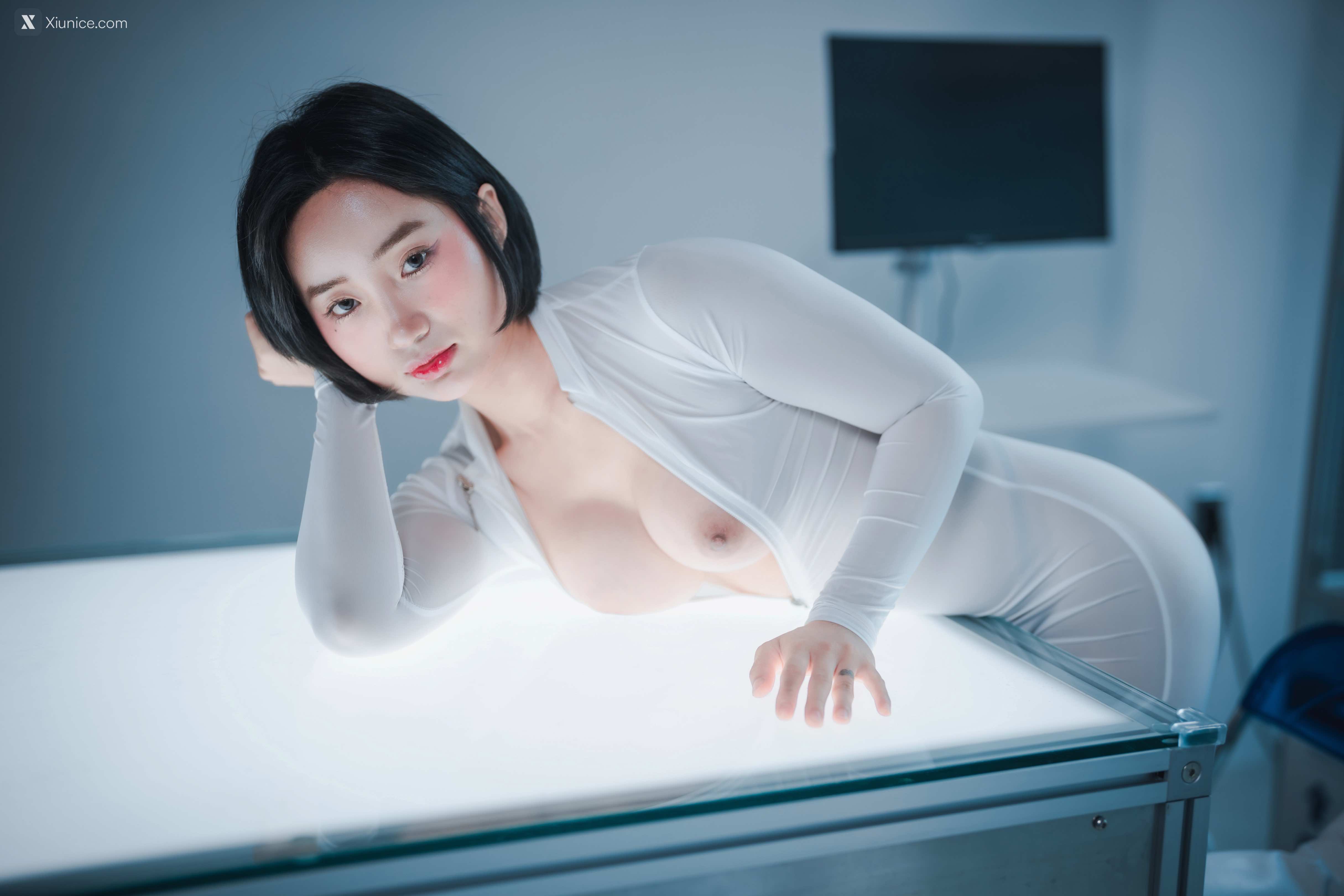DJAWA Photo – Booty Queen – Naughty Worker & Supervisor 第18张