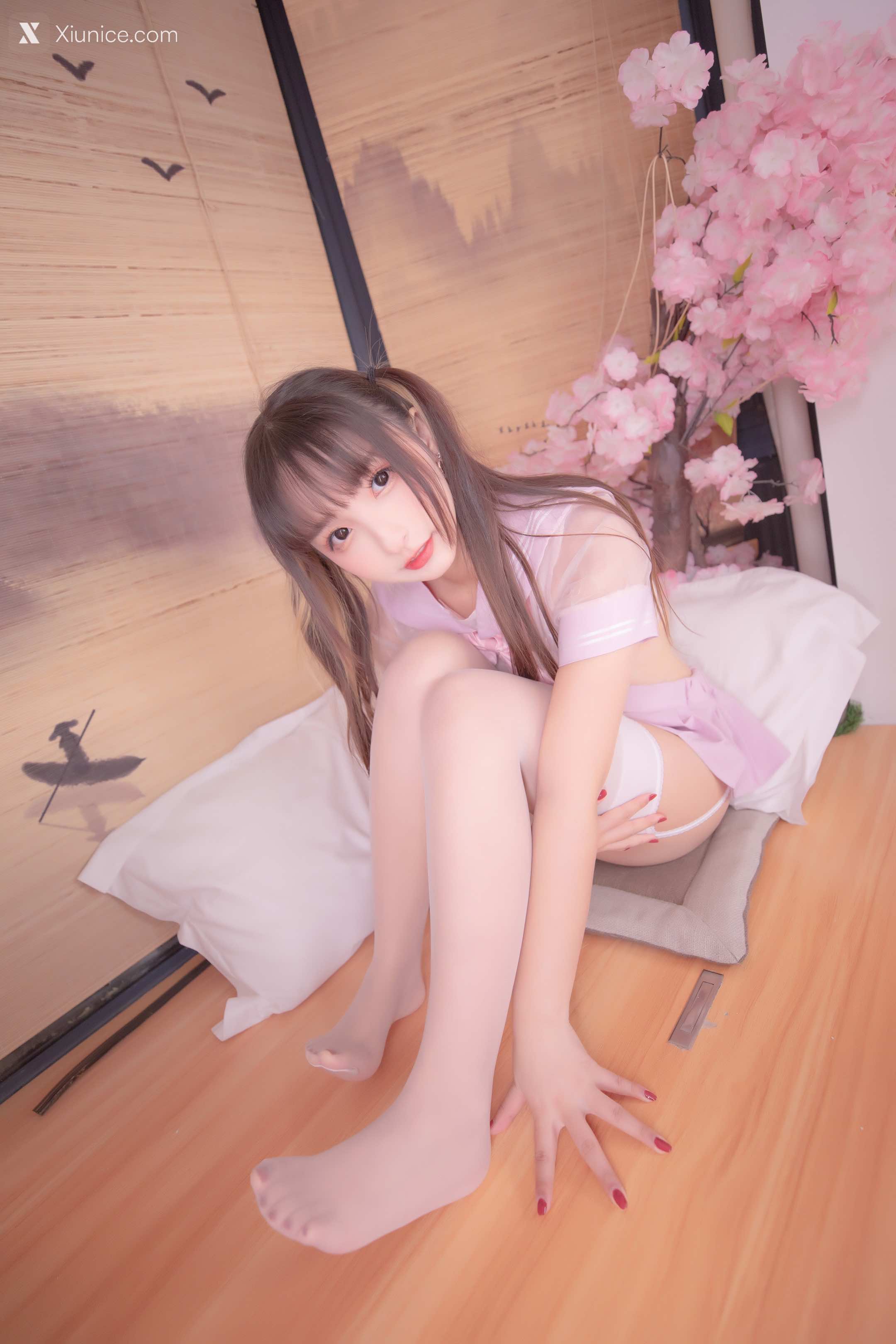 Coser@神楽坂真冬 Vol.079 绝对企画-透明黑白水手服《特別なことに》 第57张
