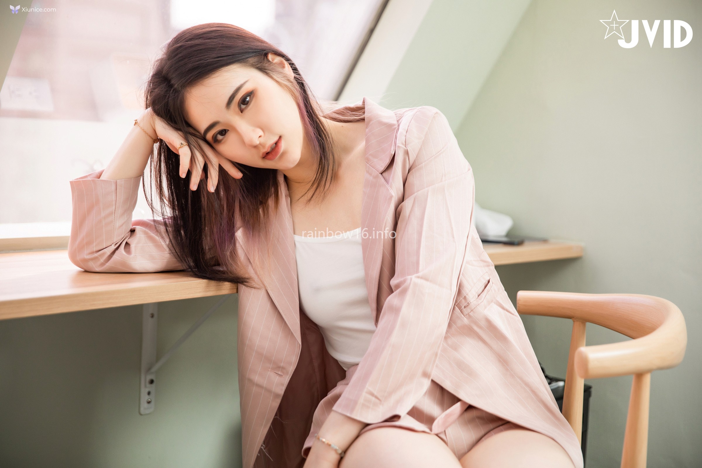 JVID 阿黎 – 公司新來的霸氣女業務 業績第一名 原來都是用肉體來換來的合約 難怪一直保持銷冠的地位 第28张