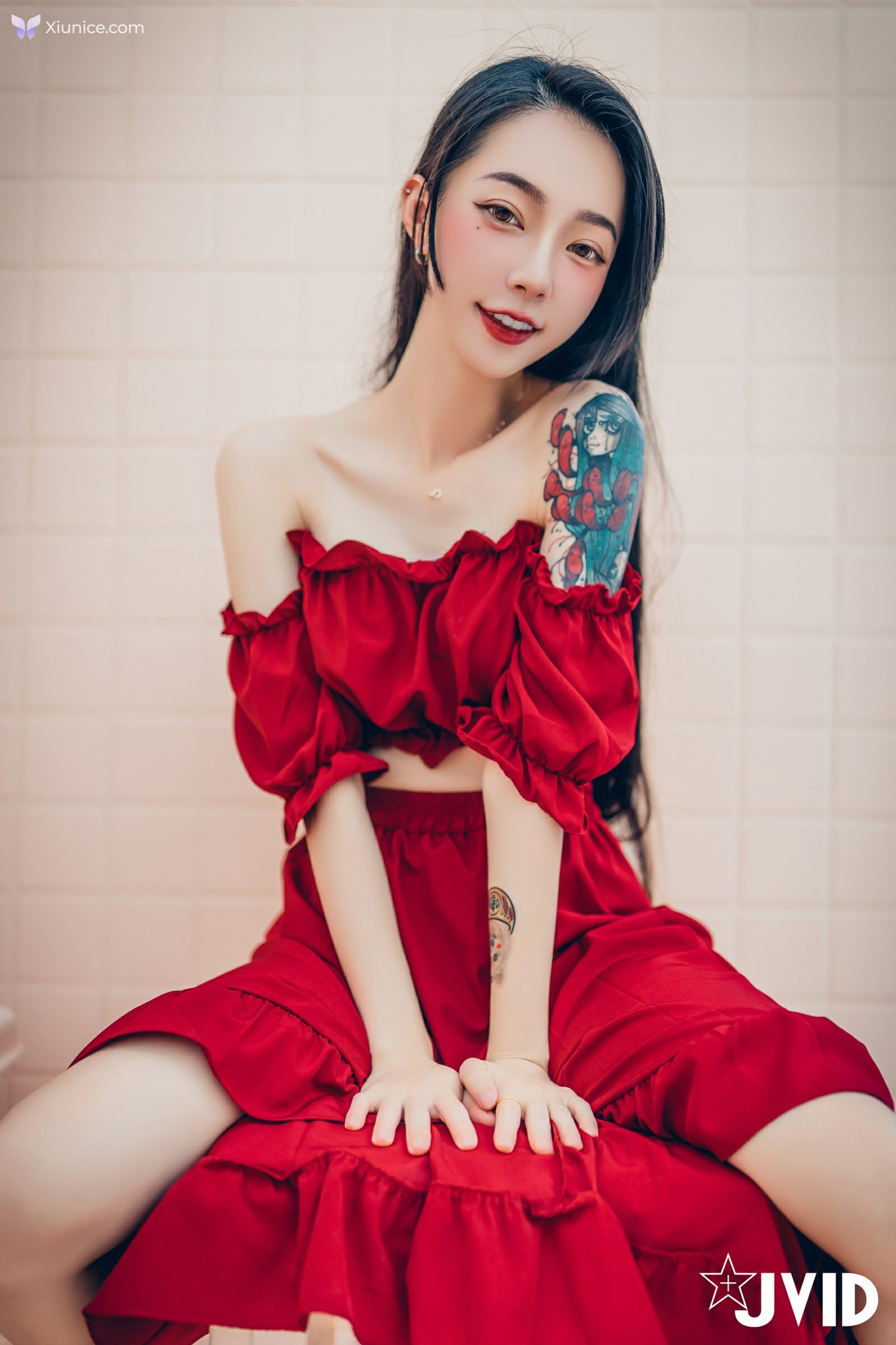 JVID 飄飄哥 – 巨乳飄飄女神精心打造的誠意寫真動漫般的完美身材還有超可愛的神祕客串喔 第24张