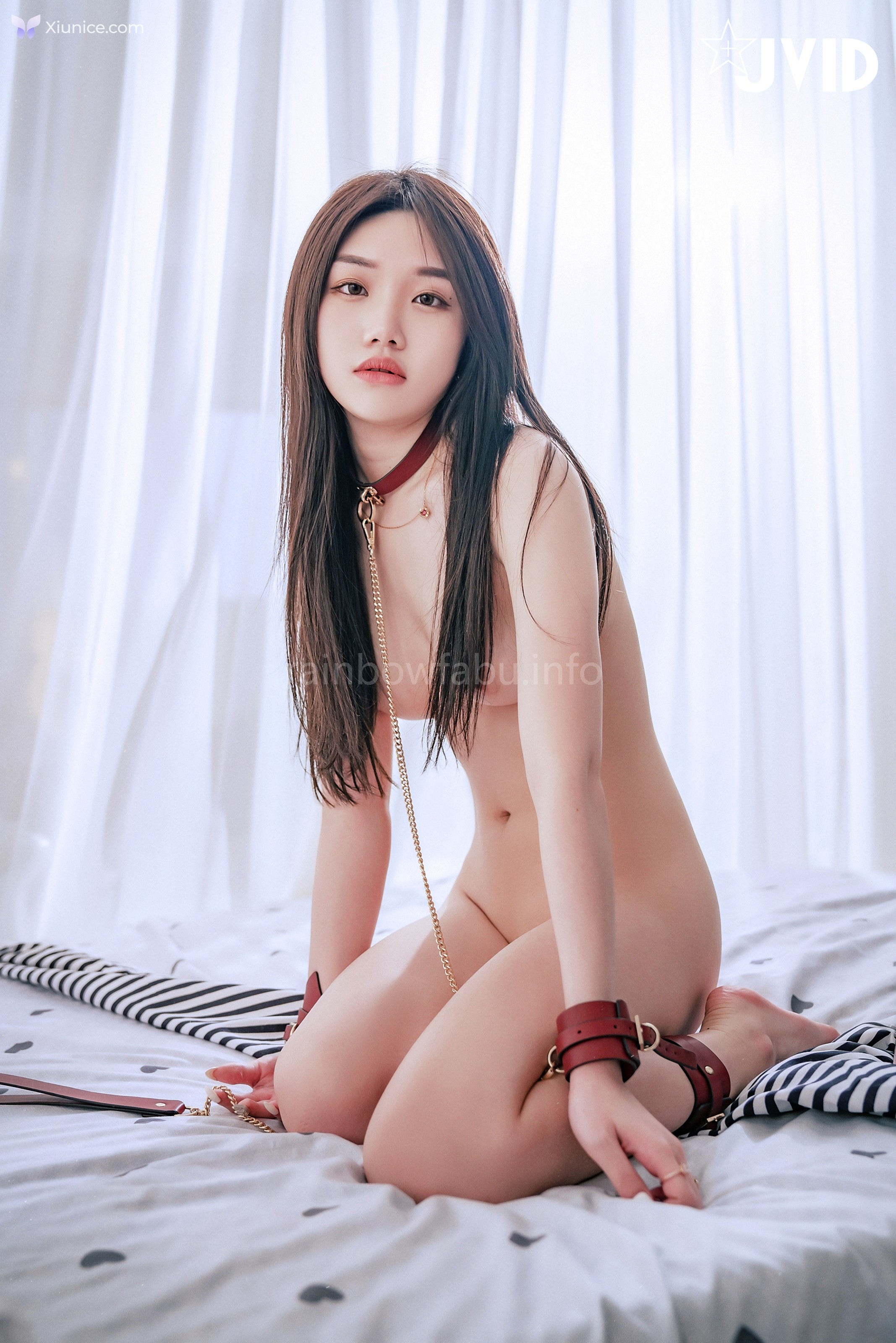 JVID 優苡 – 被捆綁在床邊 被用按摩棒玩到呻吟強制高潮全裸無碼超多18歲肉體的四點全露 第73张