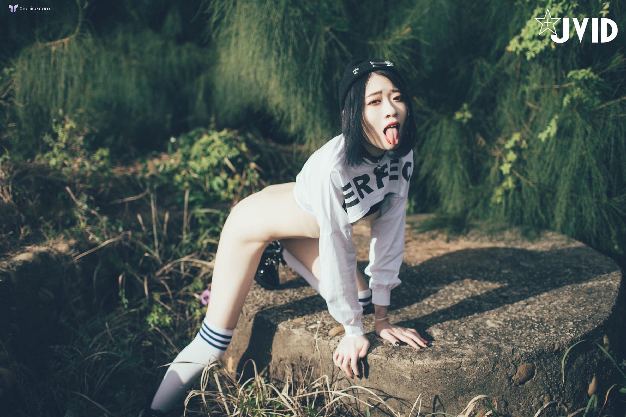 JVID 卯咪 – 高顏值美女卯咪野外露出てストレス発散するか通りすかりの覗き男に視姦され 第49张