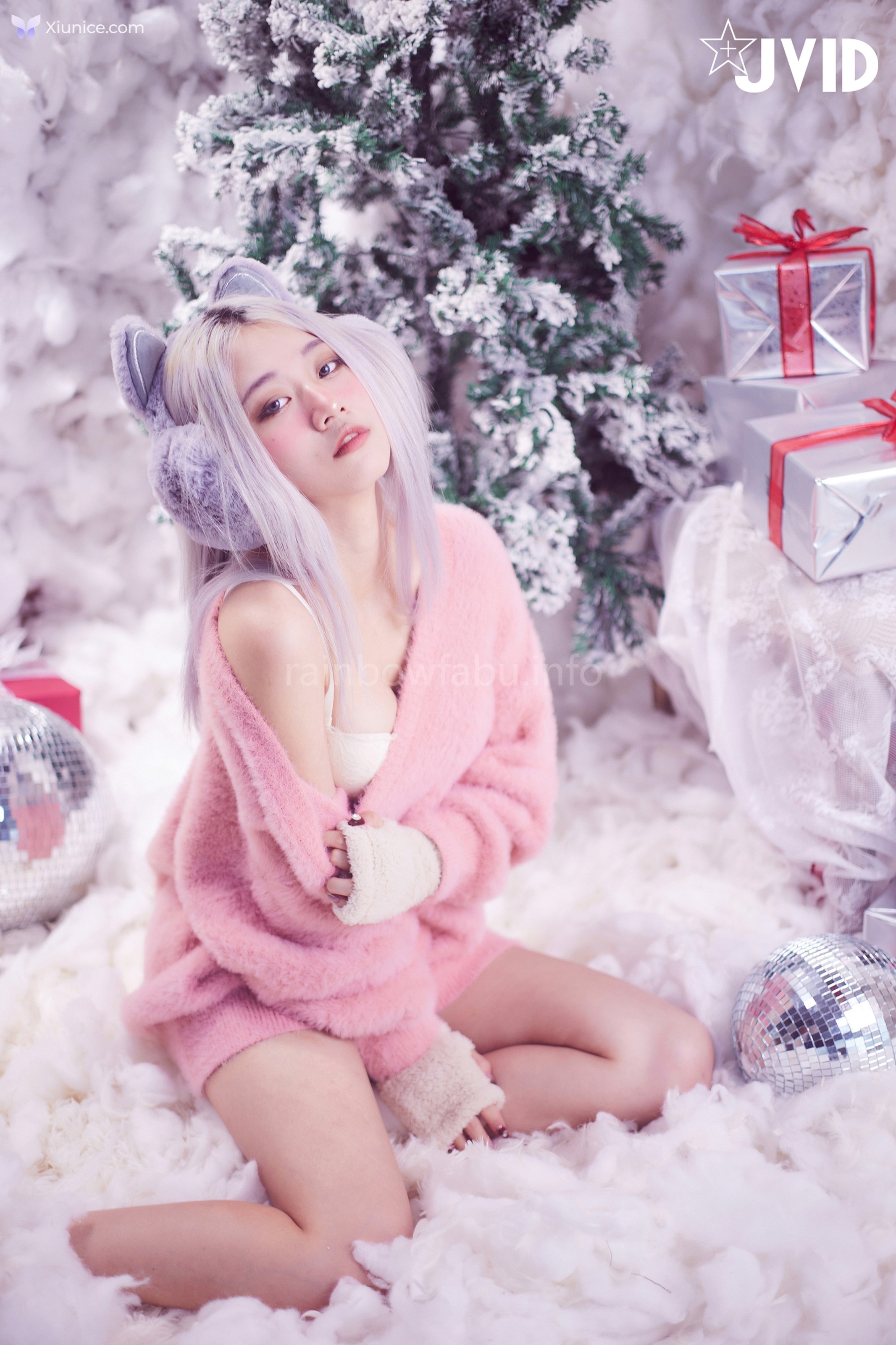 JVID Verna – 性感的愛死寂寞人雪女Verna陪你度過聖誕寒冬 第56张