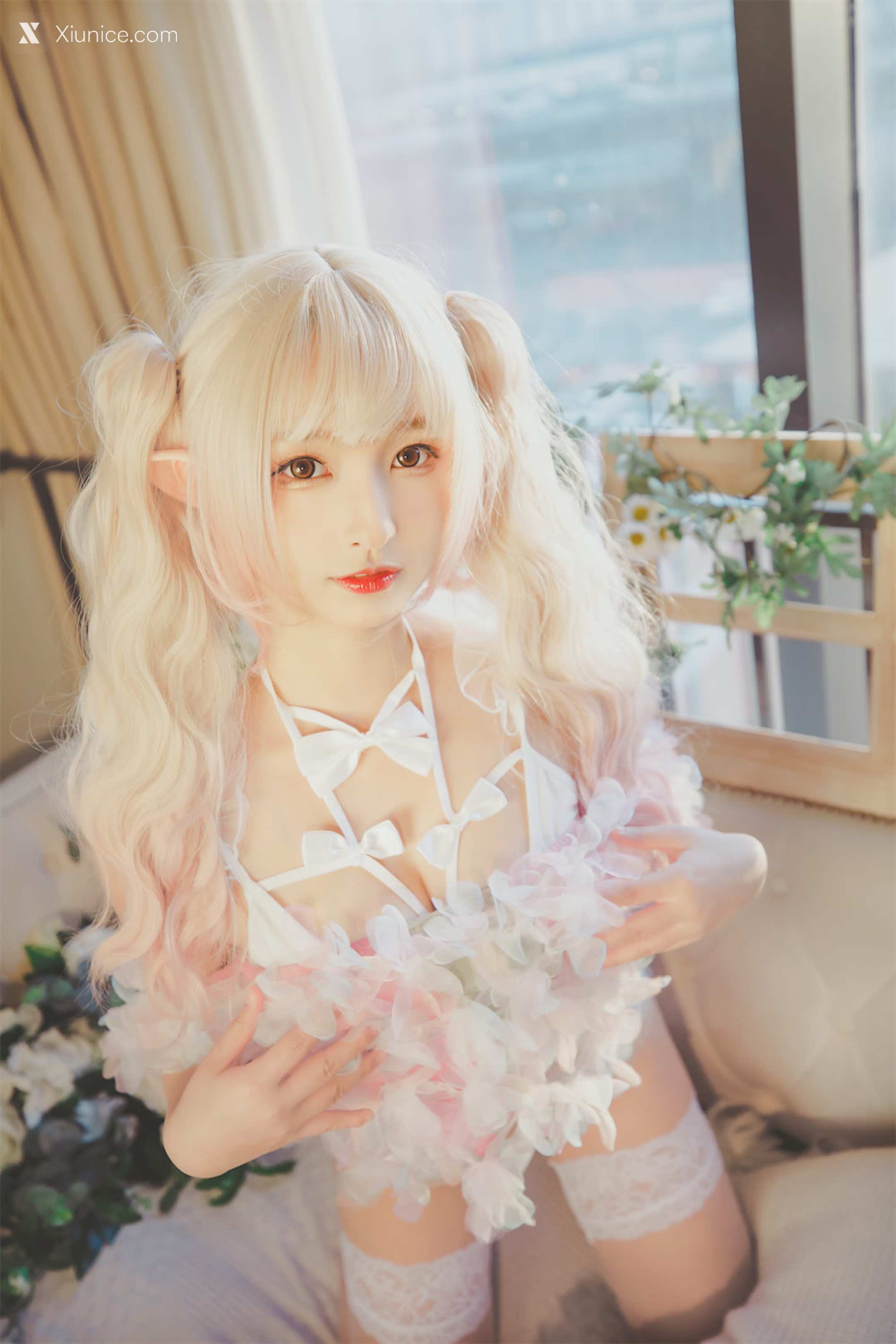 Coser@神楽坂真冬 Vol.082 绝对企画-黑白丝《柔らかい永遠》 第50张