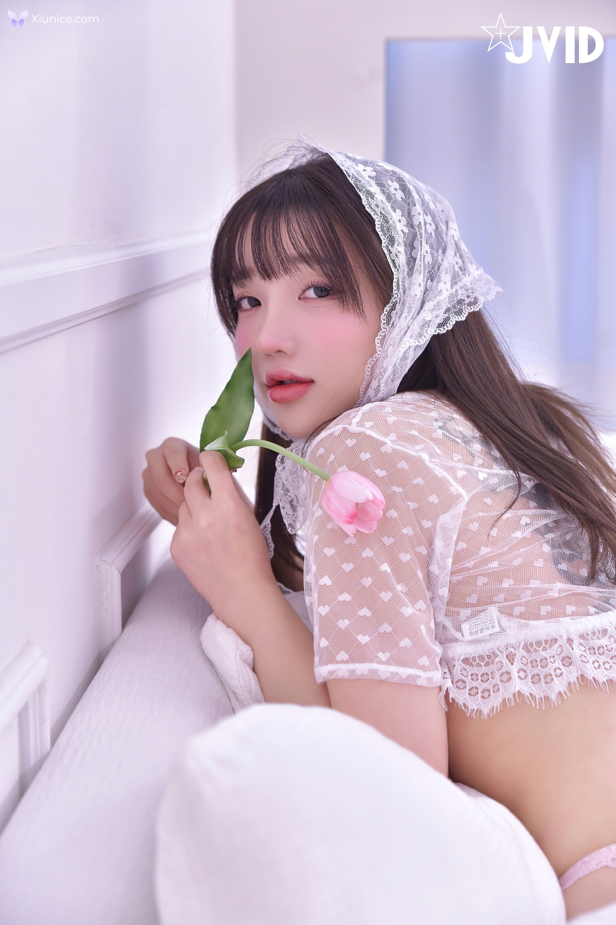 JVID Son Ye-Eun 손예은 – 粉白蕾絲小婦人 第25张