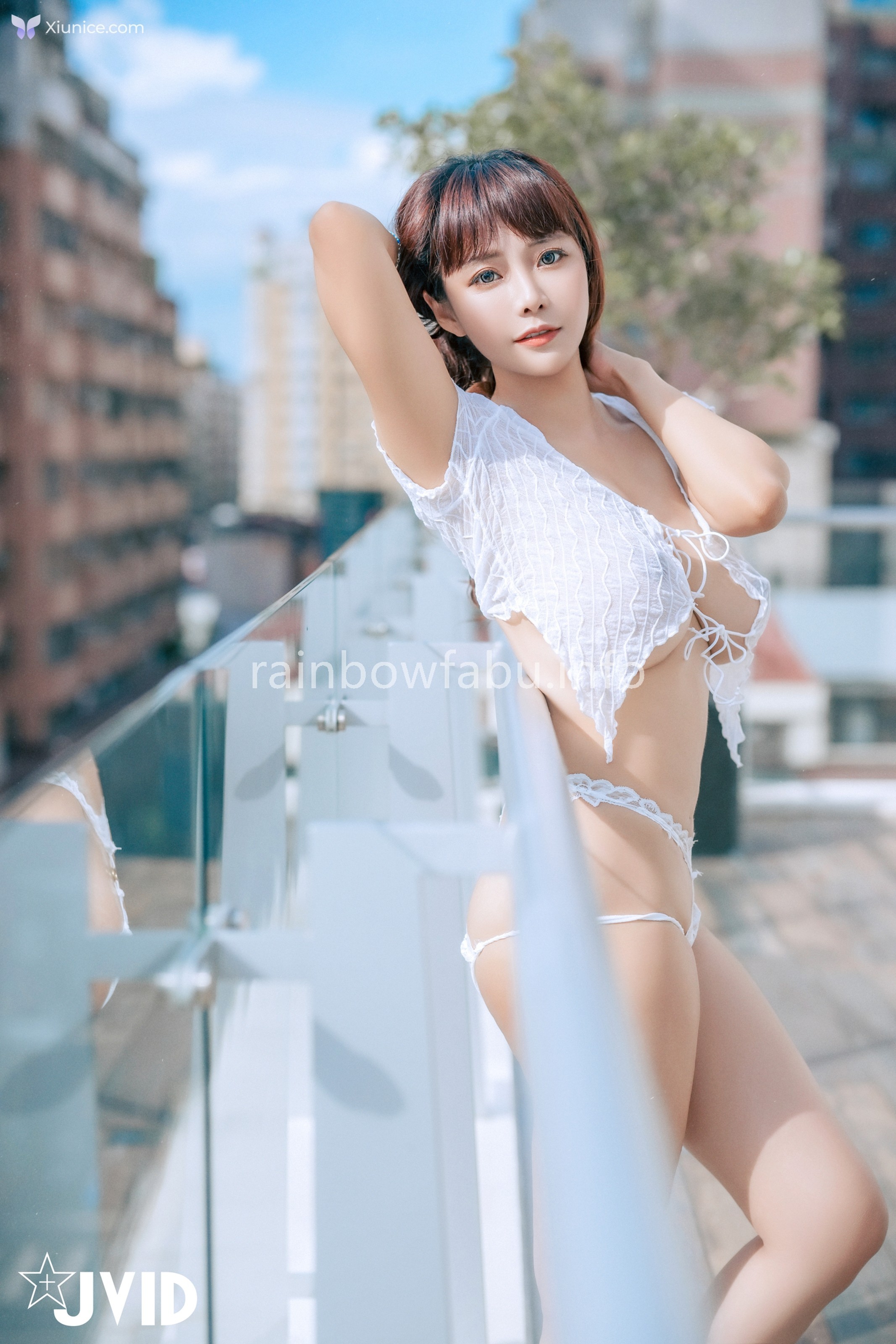 JVID Lele 樂樂 – 濕身露出豪乳 開腿露鮑 誘惑丈夫下屬後入猛撞 暴力巨乳搖晃淫蕩人妻濕身誘惑 第285张