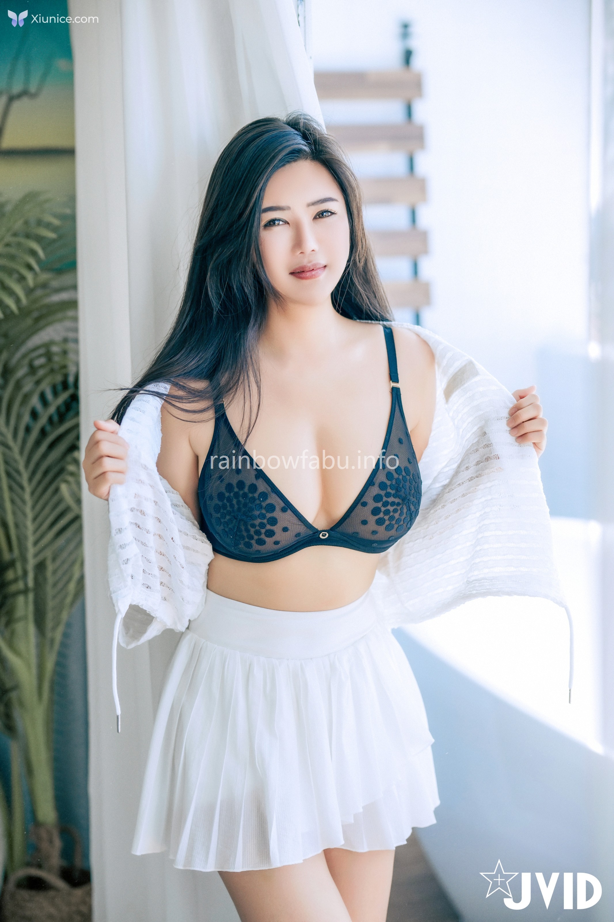 JVID 木木森 – 剛失戀の寂寞獨居美女脫下內衣胸猛巨乳彈出寂寞的女人 需要用肉棒撫慰她的情傷 第68张