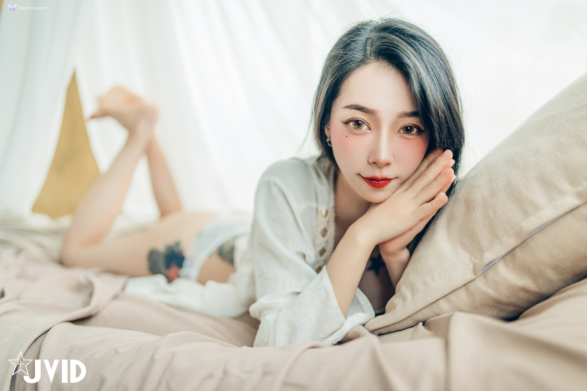 JVID 飄飄哥 – 巨乳飄飄女神精心打造的誠意寫真動漫般的完美身材還有超可愛的神祕客串喔 第10张