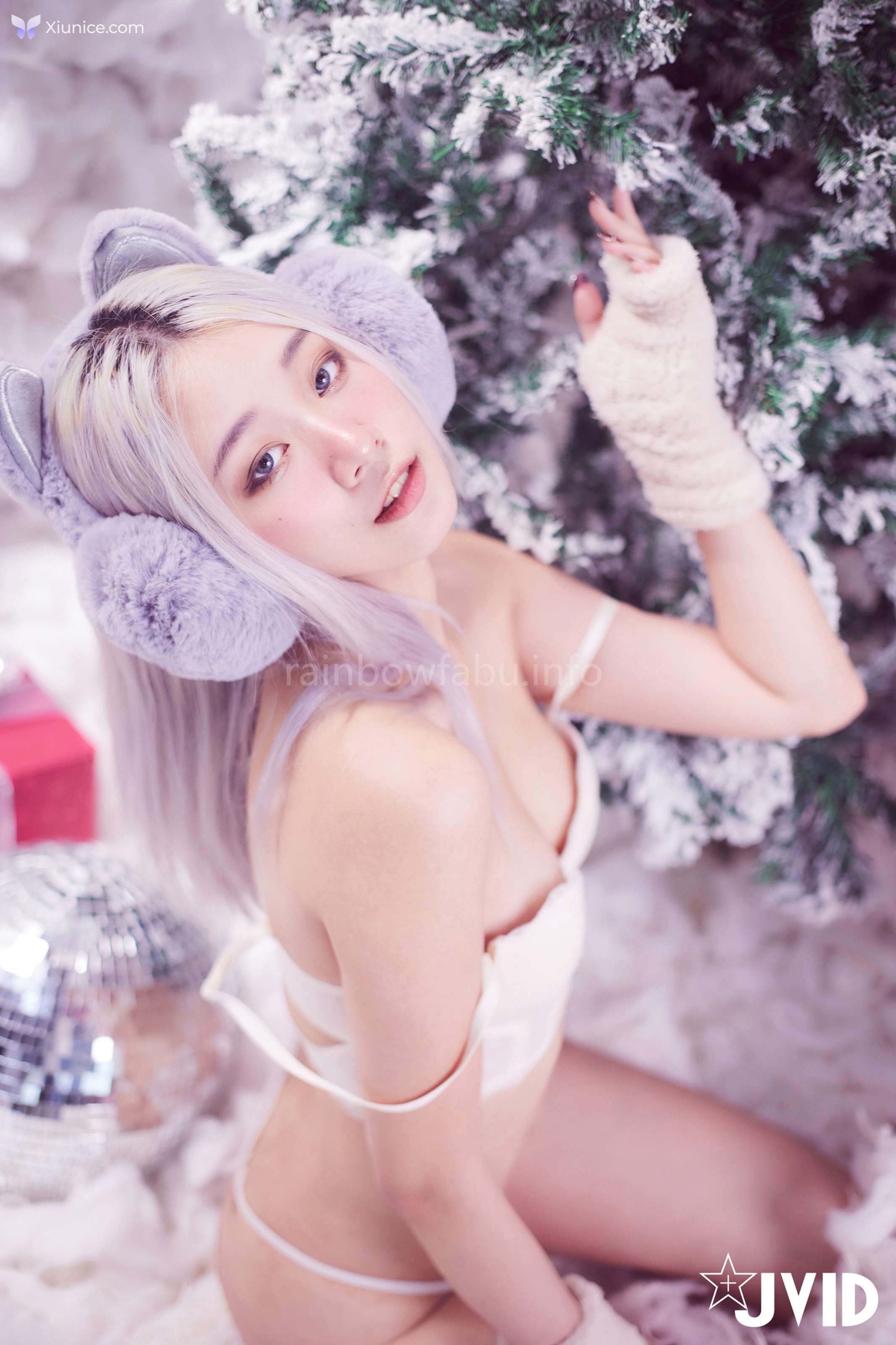 JVID Verna – 性感的愛死寂寞人雪女Verna陪你度過聖誕寒冬 第74张