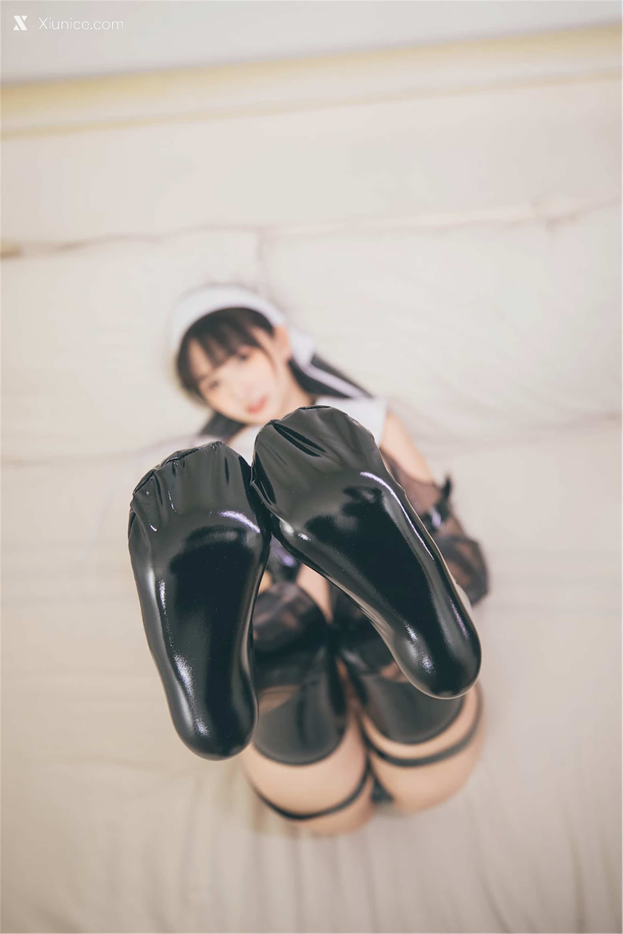Coser@神楽坂真冬 Vol.080 绝对企画-苦行修女《許しの日》 第56张
