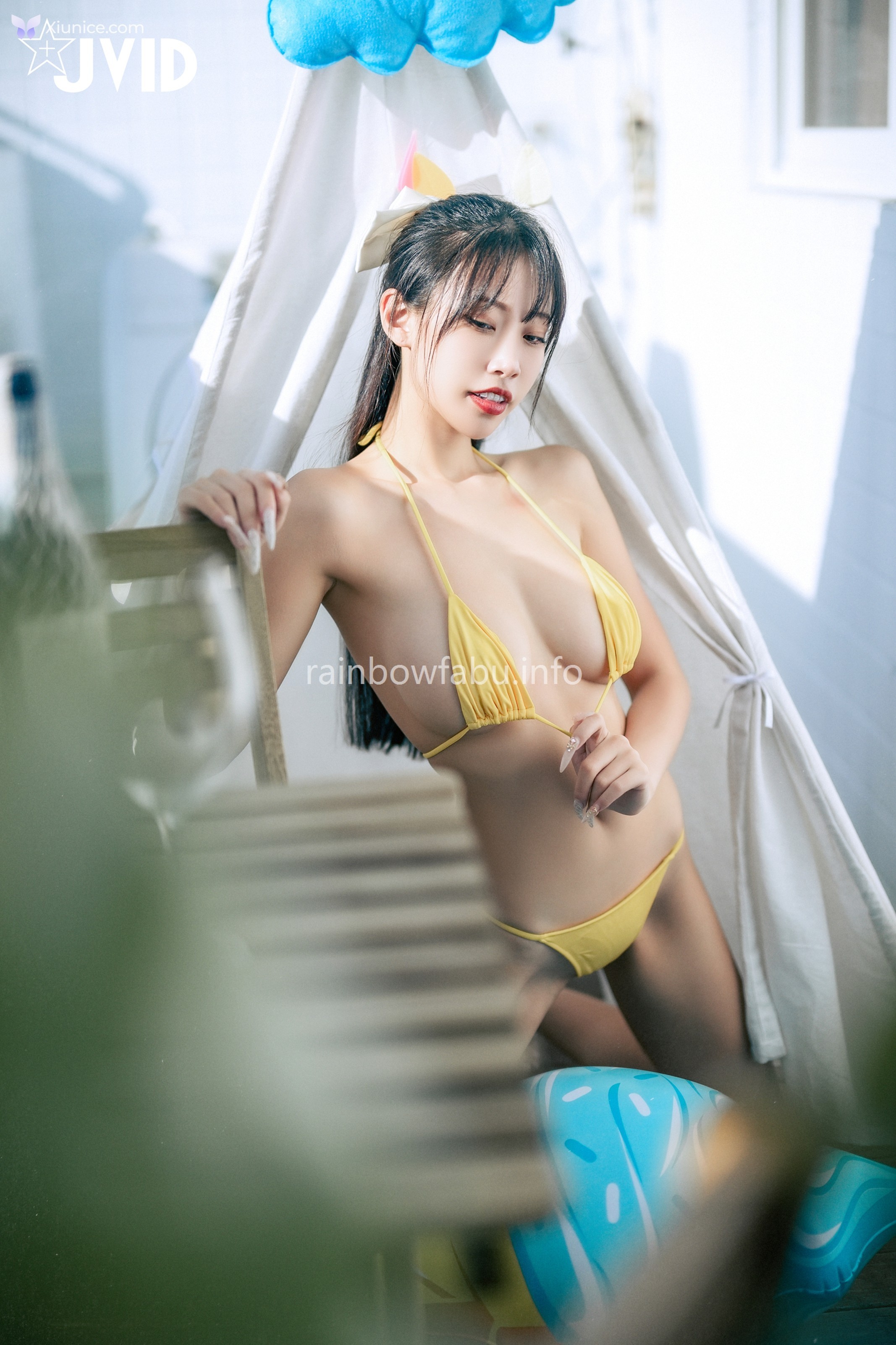 JVID WenHsin 玟妡 – 濕身陽台戲水夏日多巴胺超小片比基尼羊入虎口不吃對不起自己 第125张