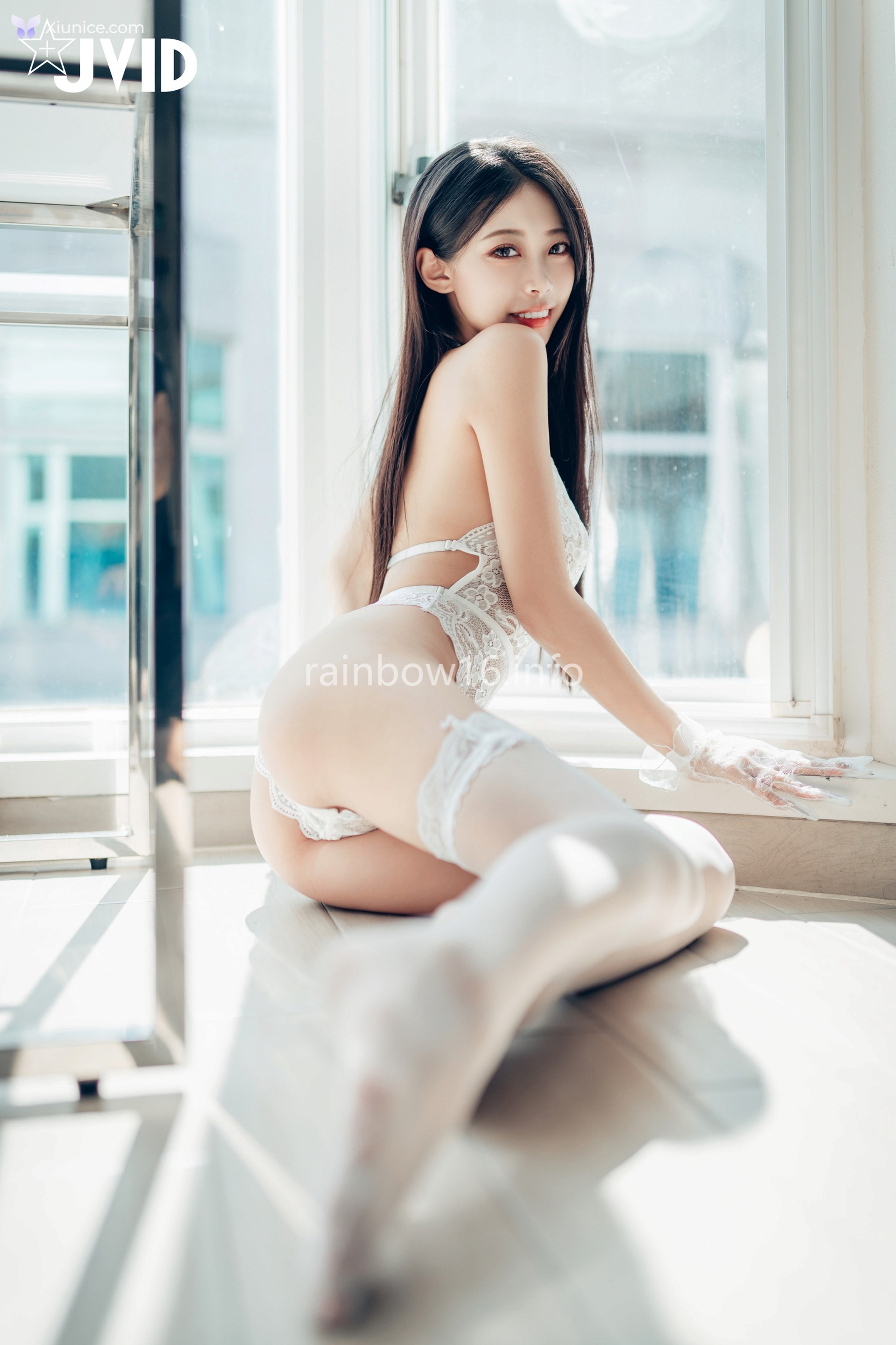 JVID WenHsin 玟妡 – 勻稱美腿玟妡看見她就起秋的假日午後白絲黑絲一次滿足只想與她一起把房間弄得亂糟糟 第8张