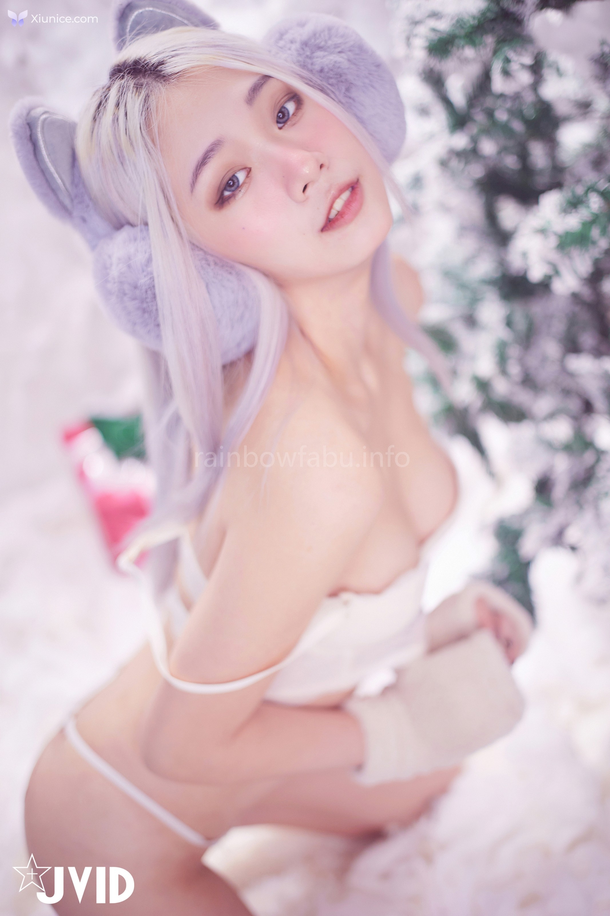 JVID Verna – 性感的愛死寂寞人雪女Verna陪你度過聖誕寒冬 第25张