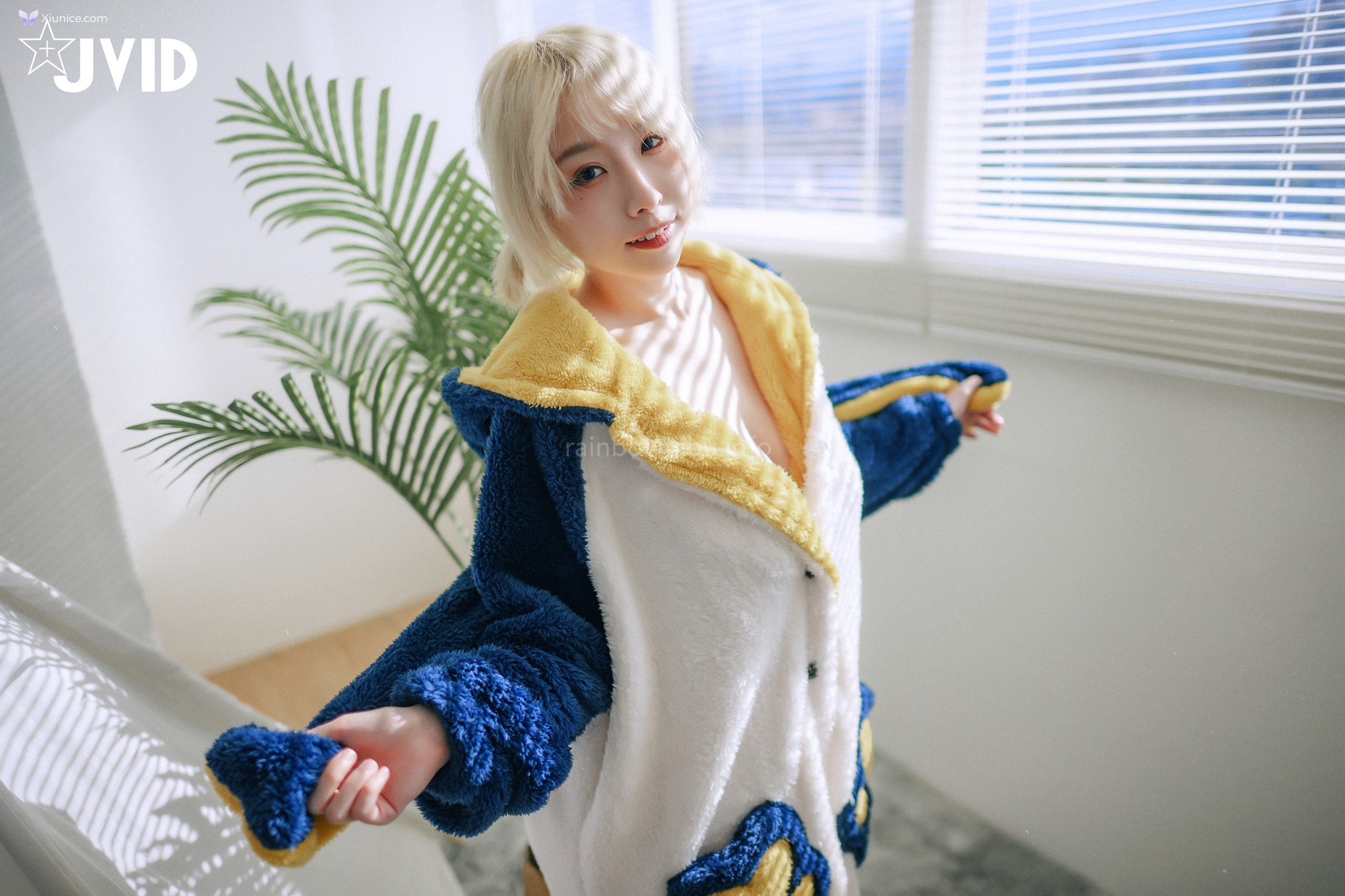 JVID 黎菲兒 – 不愛穿衣服的巨乳誘惑被衝撞晃動的巨乳讓人血脈噴張 第65张