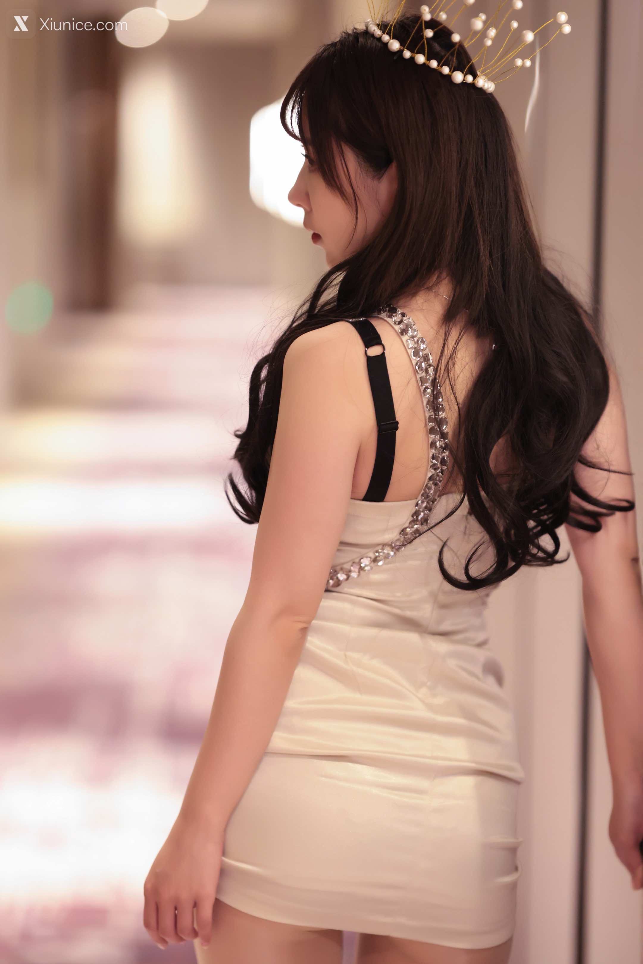 Coser@小女巫露娜 无内肉丝 第1张
