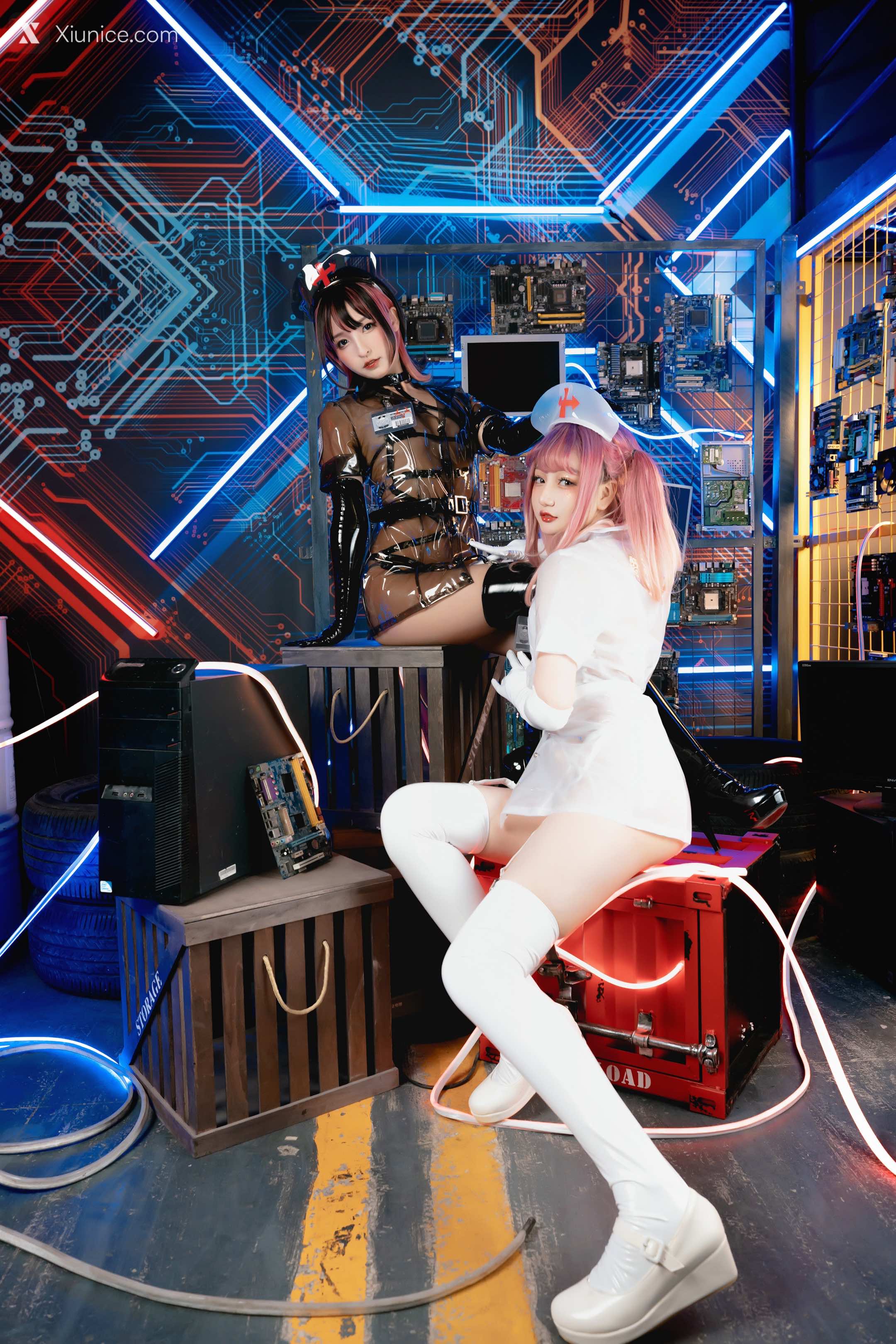 Coser@神楽坂真冬 Vol.057 绝对企画-透明黑白护士双人《無色哲学》 第64张