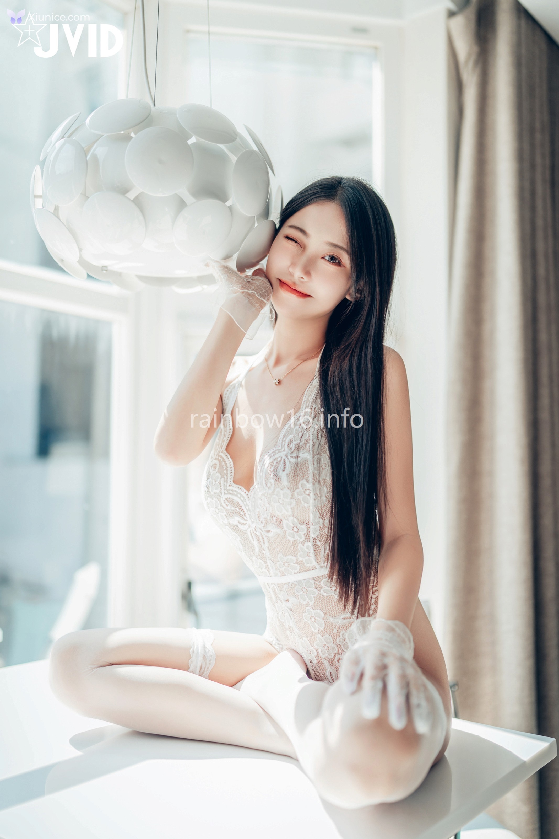 JVID WenHsin 玟妡 – 勻稱美腿玟妡看見她就起秋的假日午後白絲黑絲一次滿足只想與她一起把房間弄得亂糟糟 第163张
