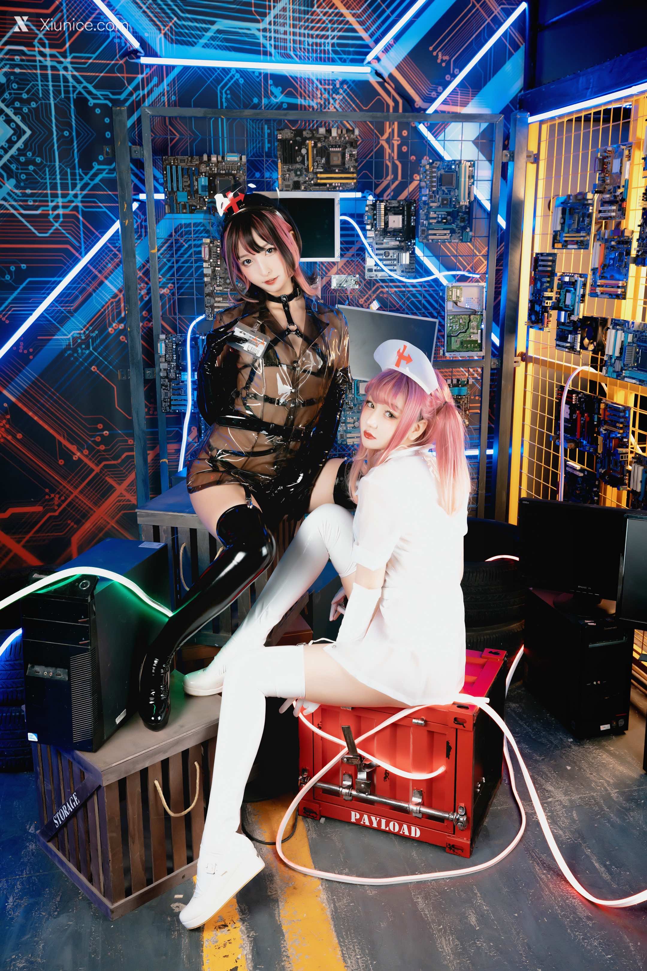 Coser@神楽坂真冬 Vol.057 绝对企画-透明黑白护士双人《無色哲学》 第72张