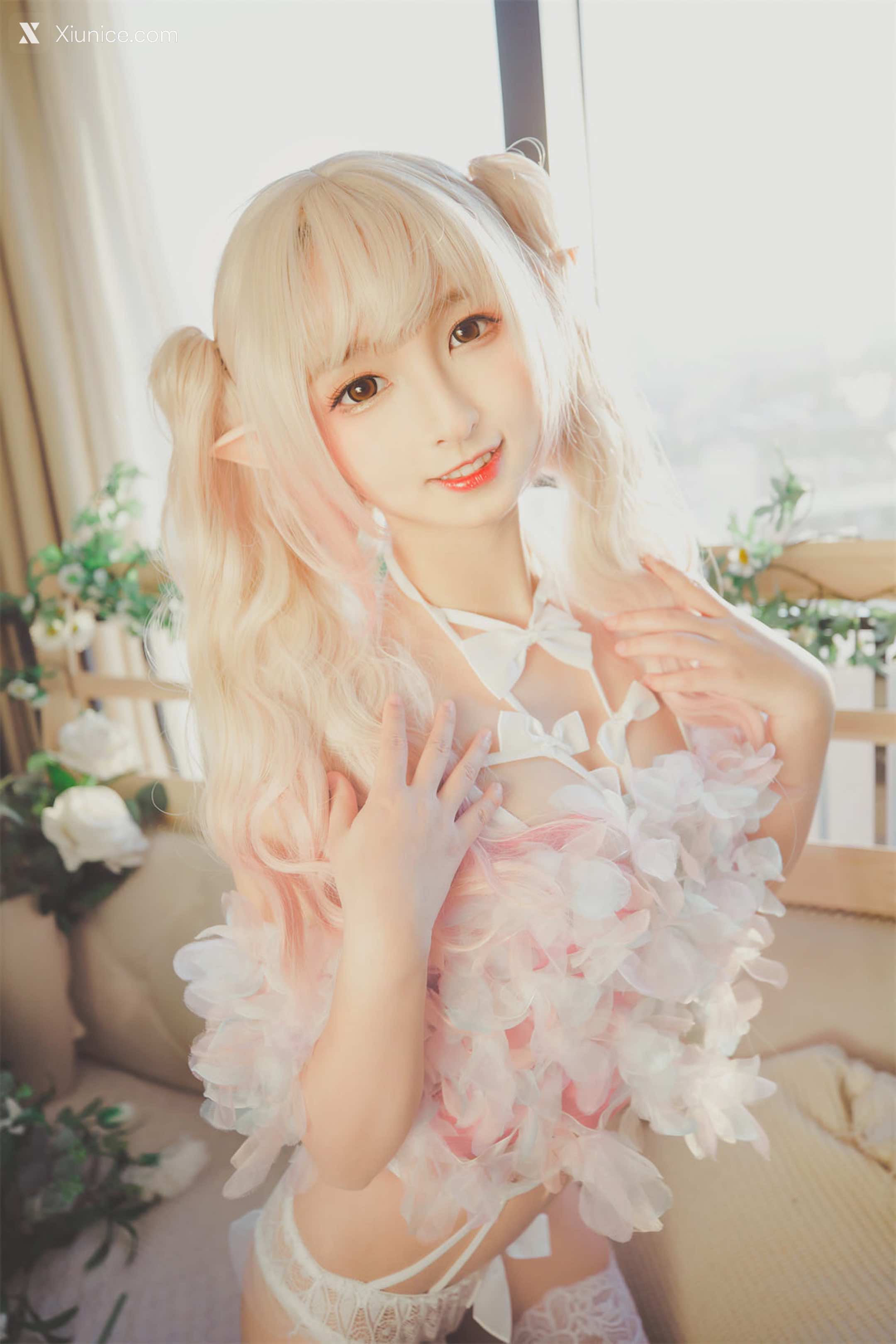 Coser@神楽坂真冬 Vol.082 绝对企画-黑白丝《柔らかい永遠》 第39张