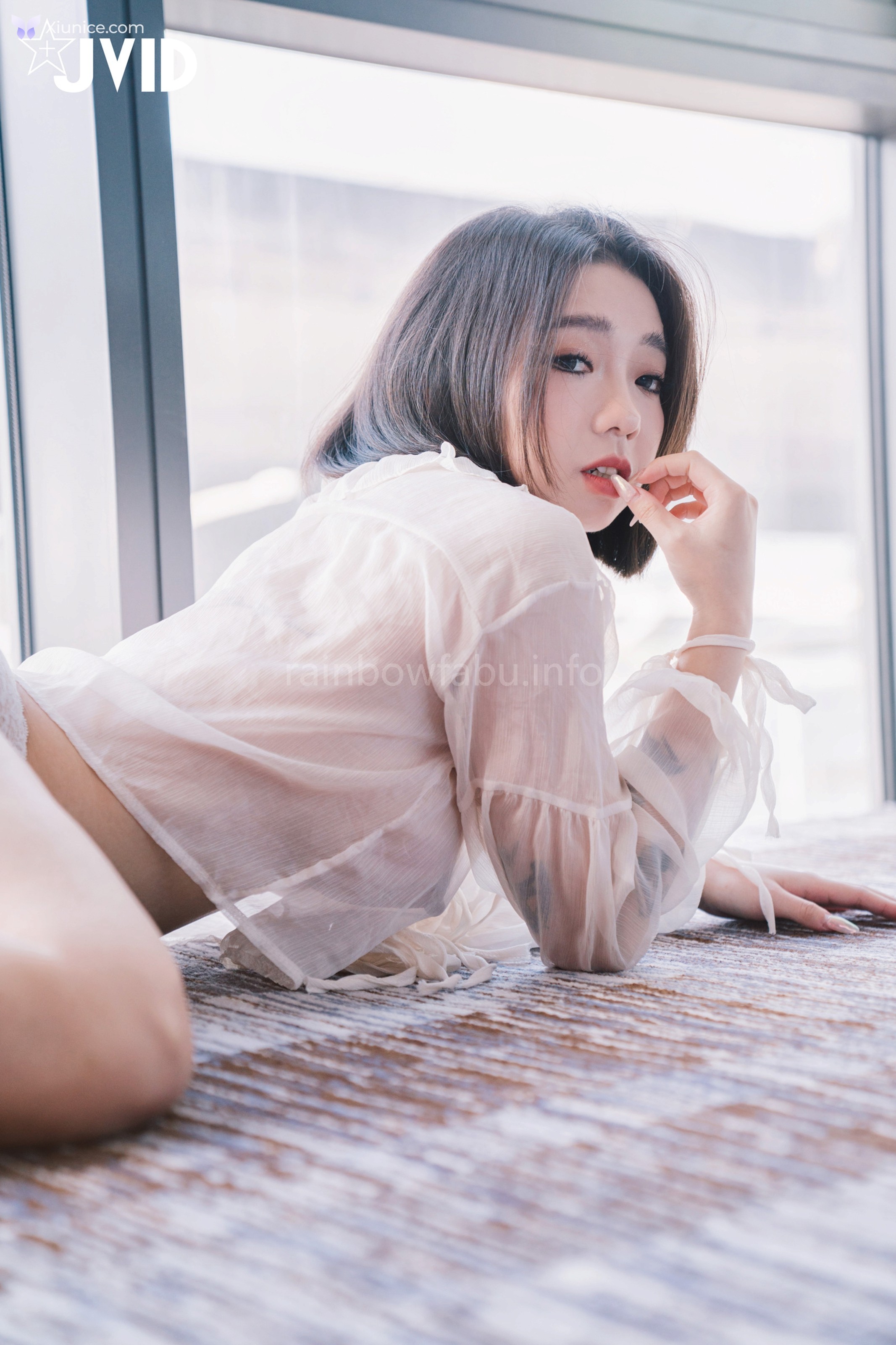 JVID 雅捷 – 你絕對沒看過的超清純從良版E奶雅捷.絕美人妻再清澀在你面前也只能兩腿開開 第31张