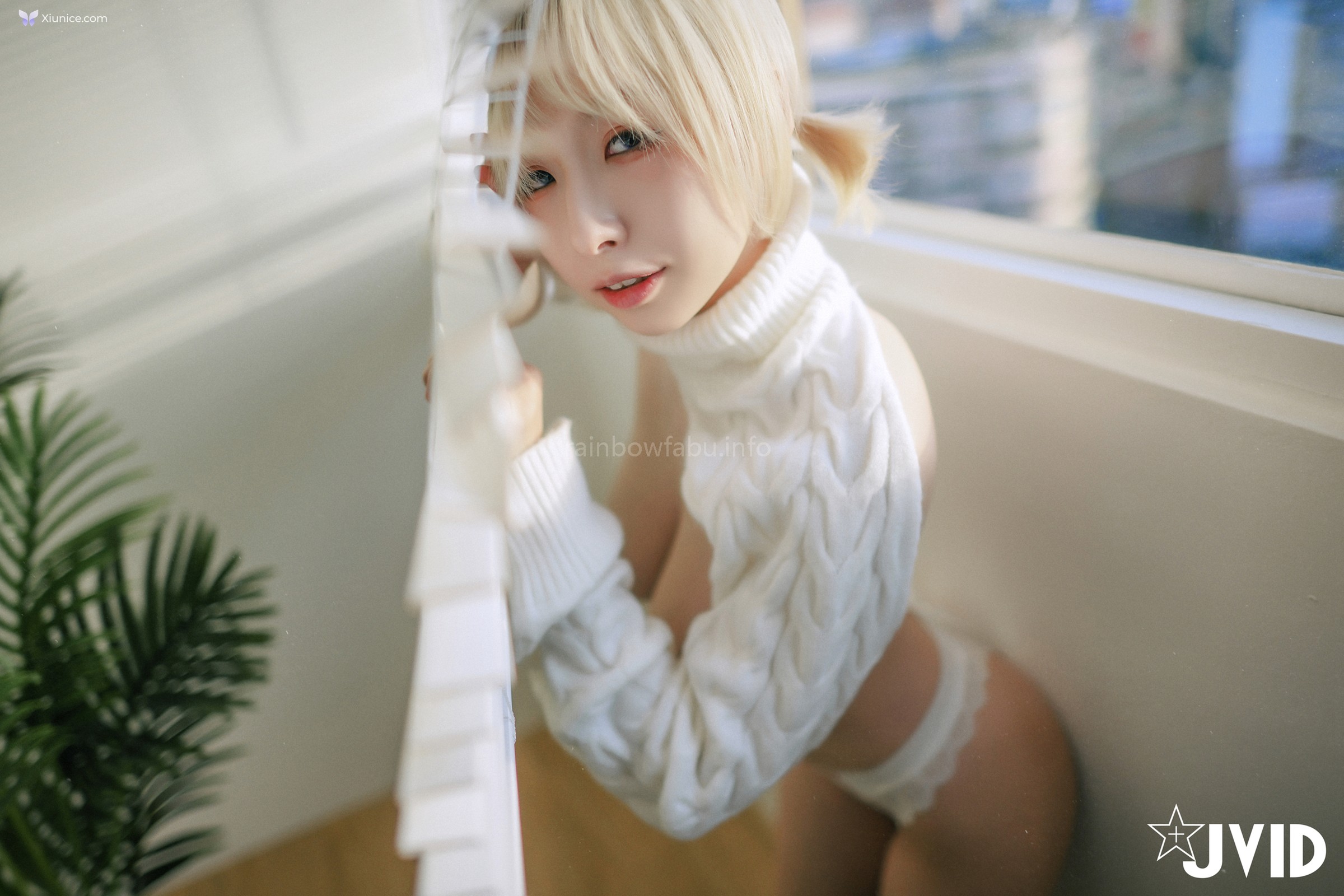 JVID 黎菲兒 – 不愛穿衣服的巨乳誘惑被衝撞晃動的巨乳讓人血脈噴張 第162张