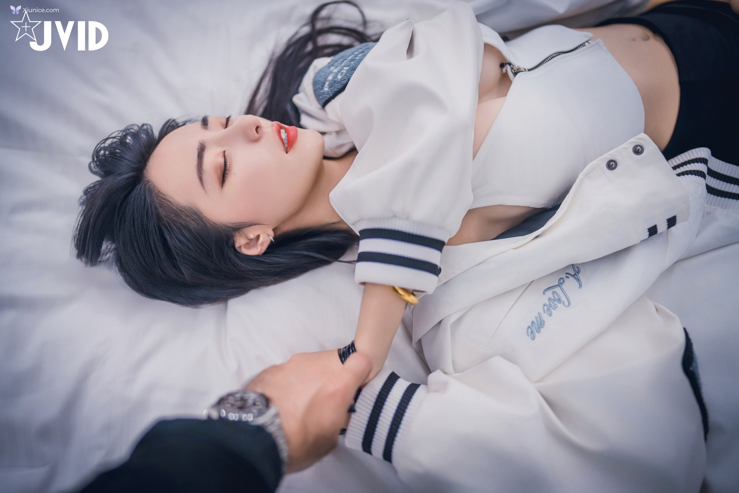 JVID 飄飄哥 – 飄飄跟蹤綁架迷姦情色妄想強灌春藥粉粉透透藥效太強讓美少女飄飄完全順從 第3张