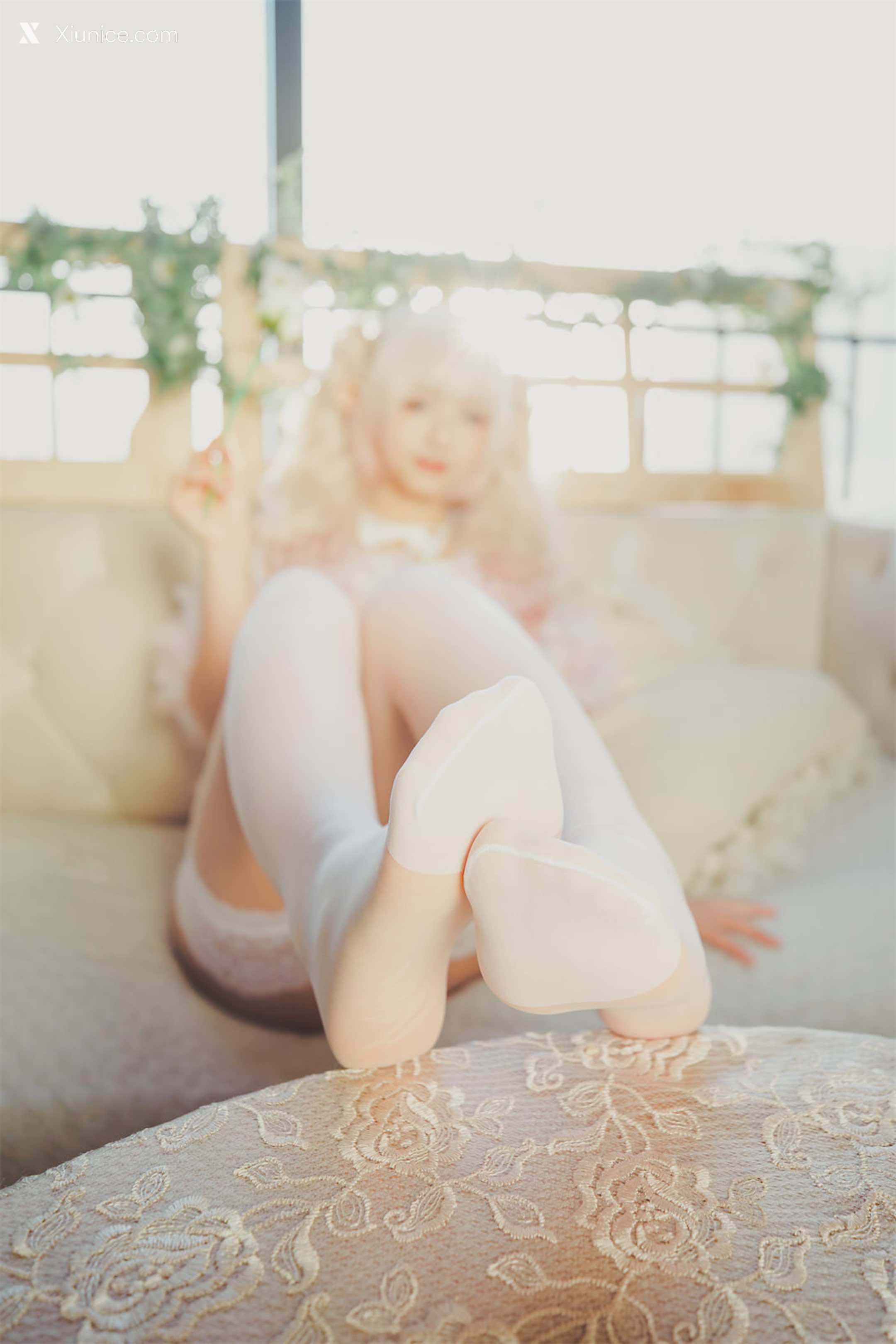 Coser@神楽坂真冬 Vol.082 绝对企画-黑白丝《柔らかい永遠》 第12张