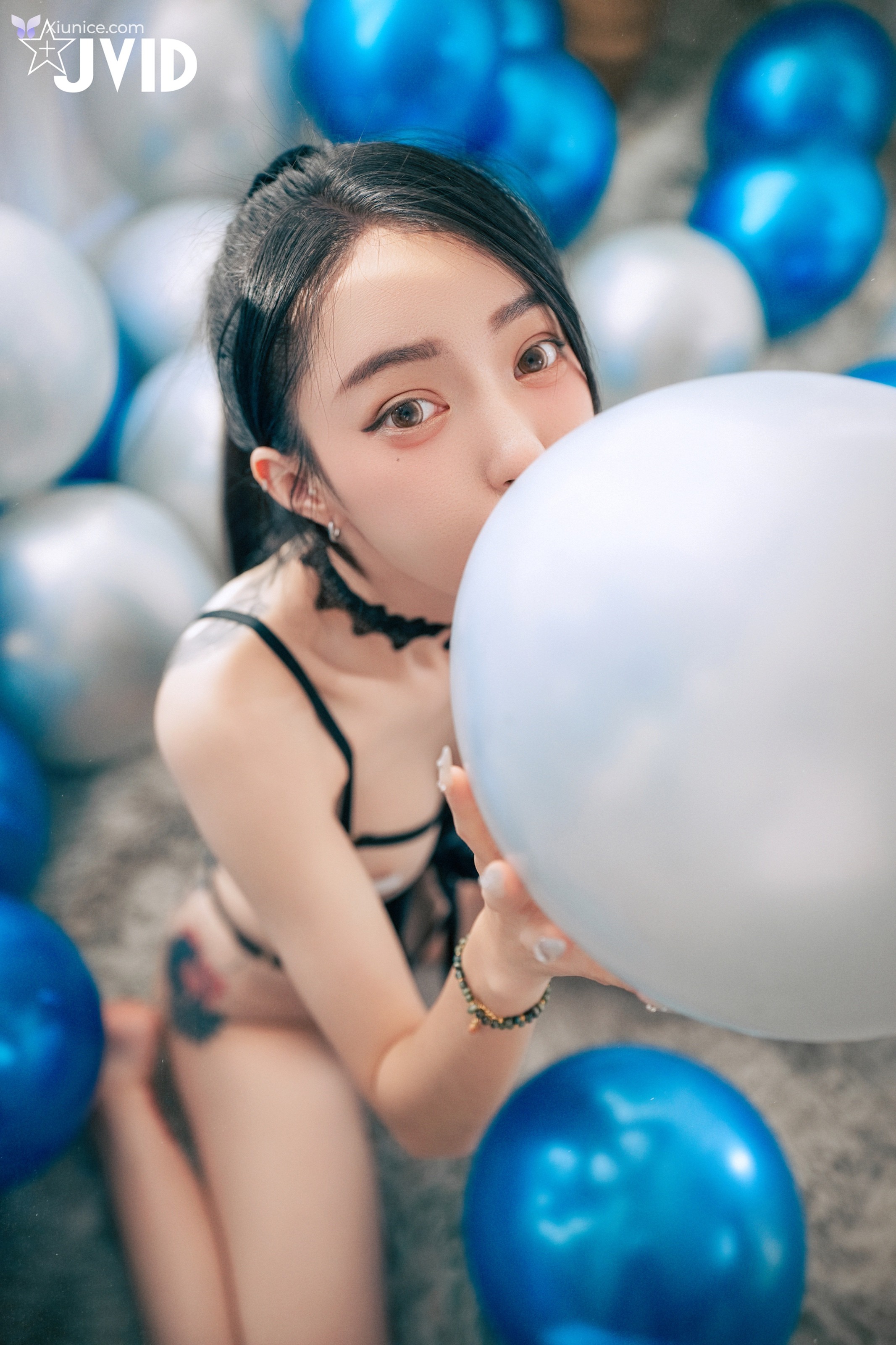 JVID 飄飄哥 – 最狂尺度生日特輯極細丁無膚膠色色の裸體生日趴飄飄慶生被脫光光塗抹奶油超細線丁無膚膠擠出誘人駱駝蹄屁股翹高背後位視角超色慾超誘人裸體奶油慶生影片熱映中 第149张