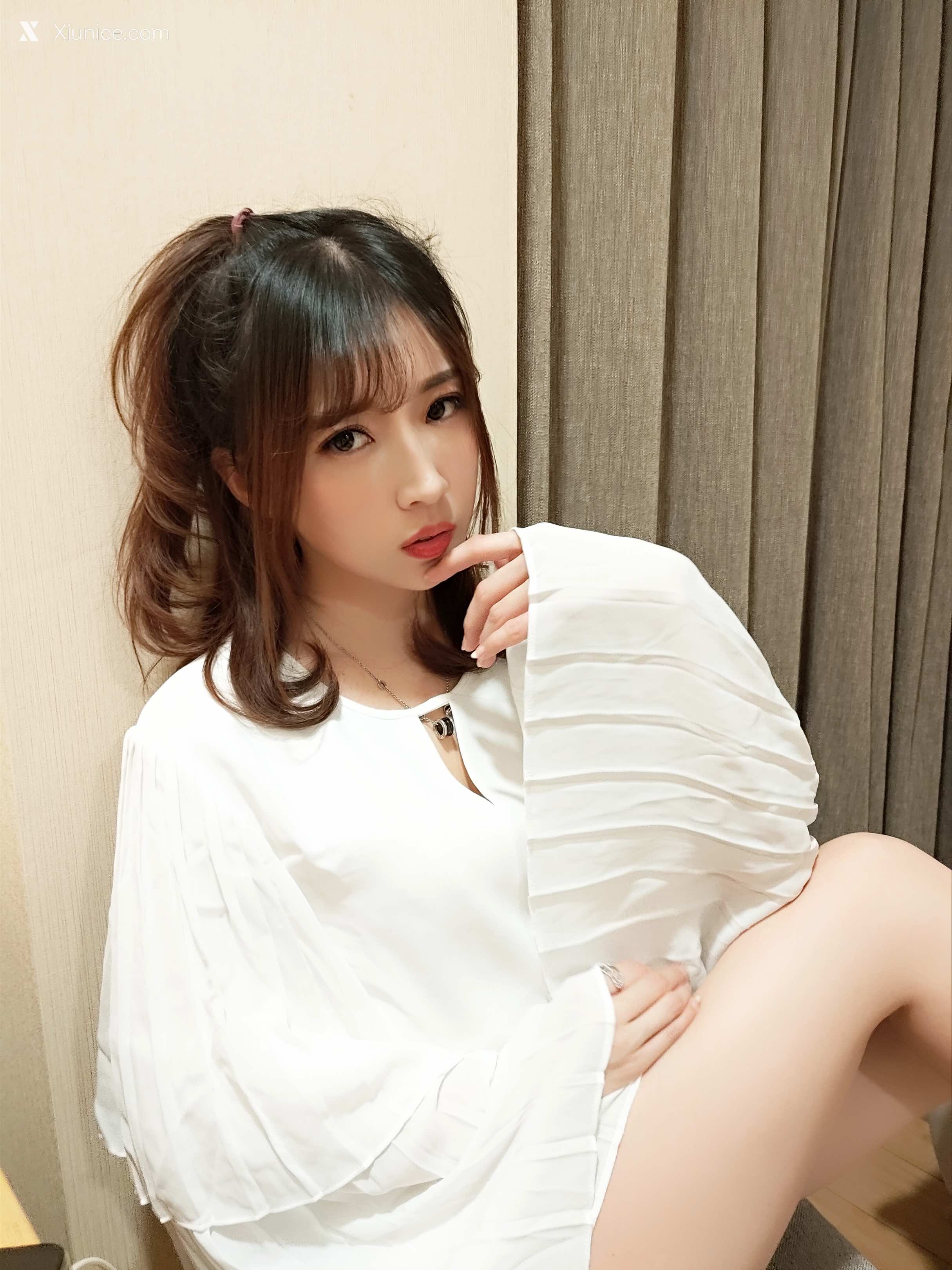Coser@小女巫露娜 Vol.001 OL风肤色连裤袜 第11张