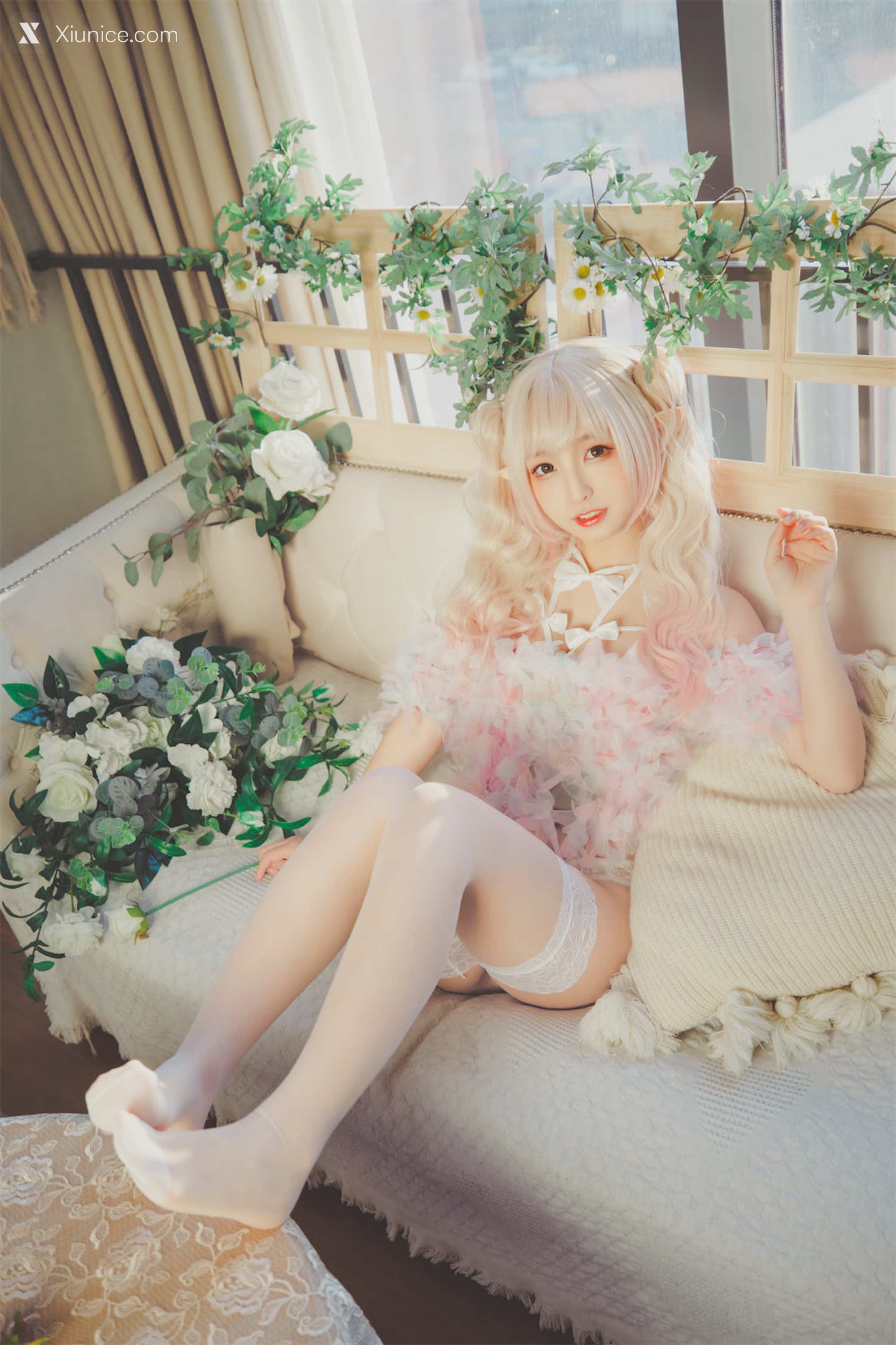 Coser@神楽坂真冬 Vol.082 绝对企画-黑白丝《柔らかい永遠》 第26张